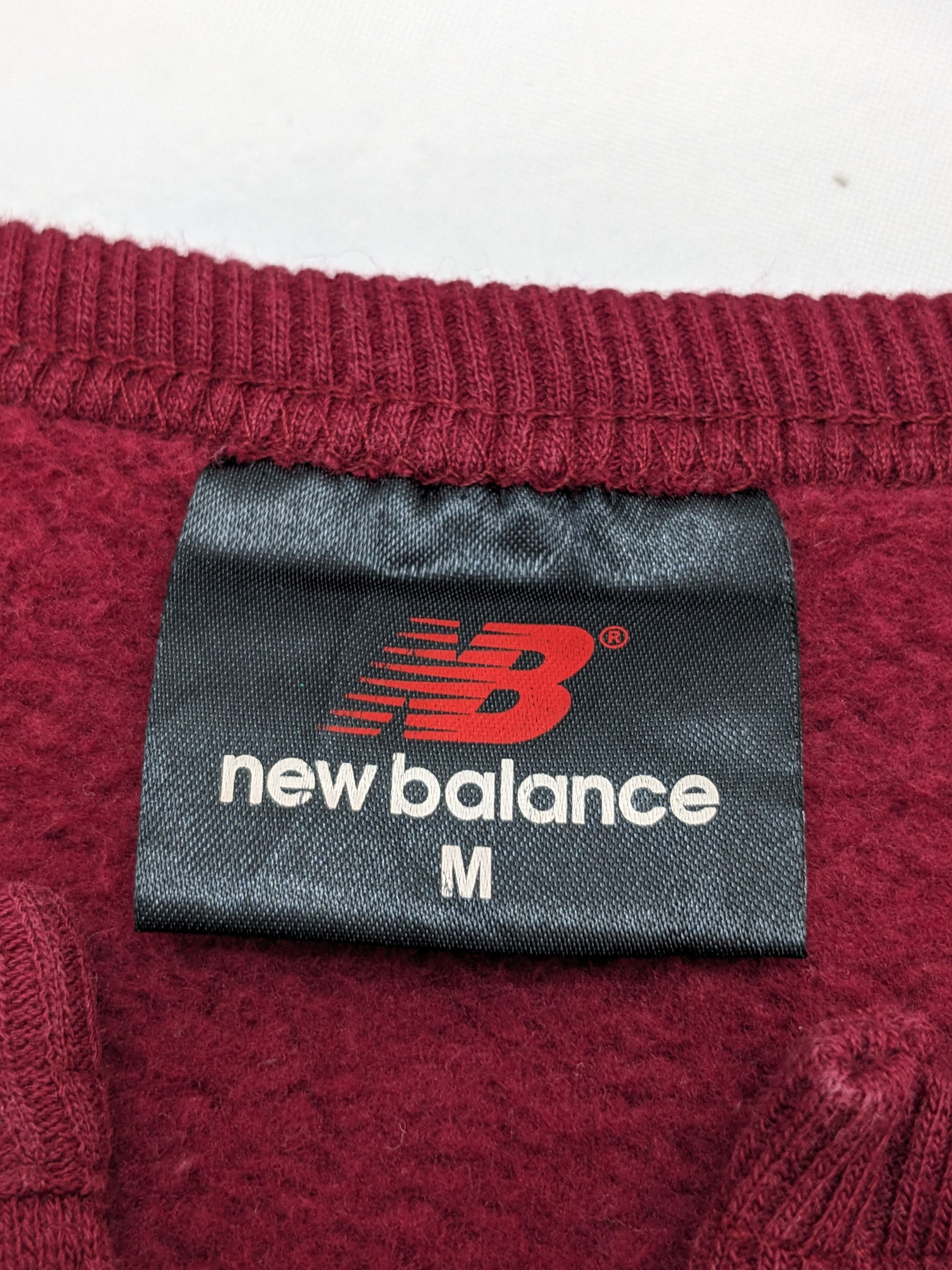 New Balance NEW BALANCE BARCODE DESIGN SWEATSHIRT Size US M / EU 48-50 / 2 - 11 Thumbnail