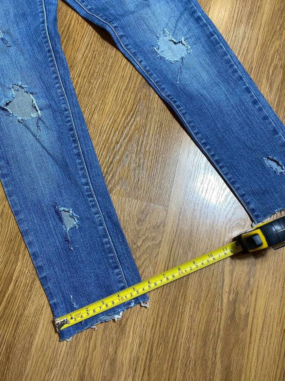 Levi's 90s Vintage Levi's Jeans Made In USA Distressed Denim Size US 27 - 13 Thumbnail