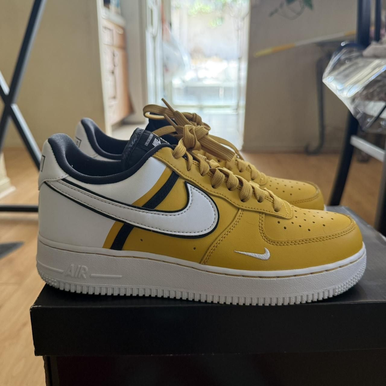 Nike 2019 nike air force 1 lv8 “dark sulfur” Size US 7.5 / EU 40-41 - 3 Thumbnail