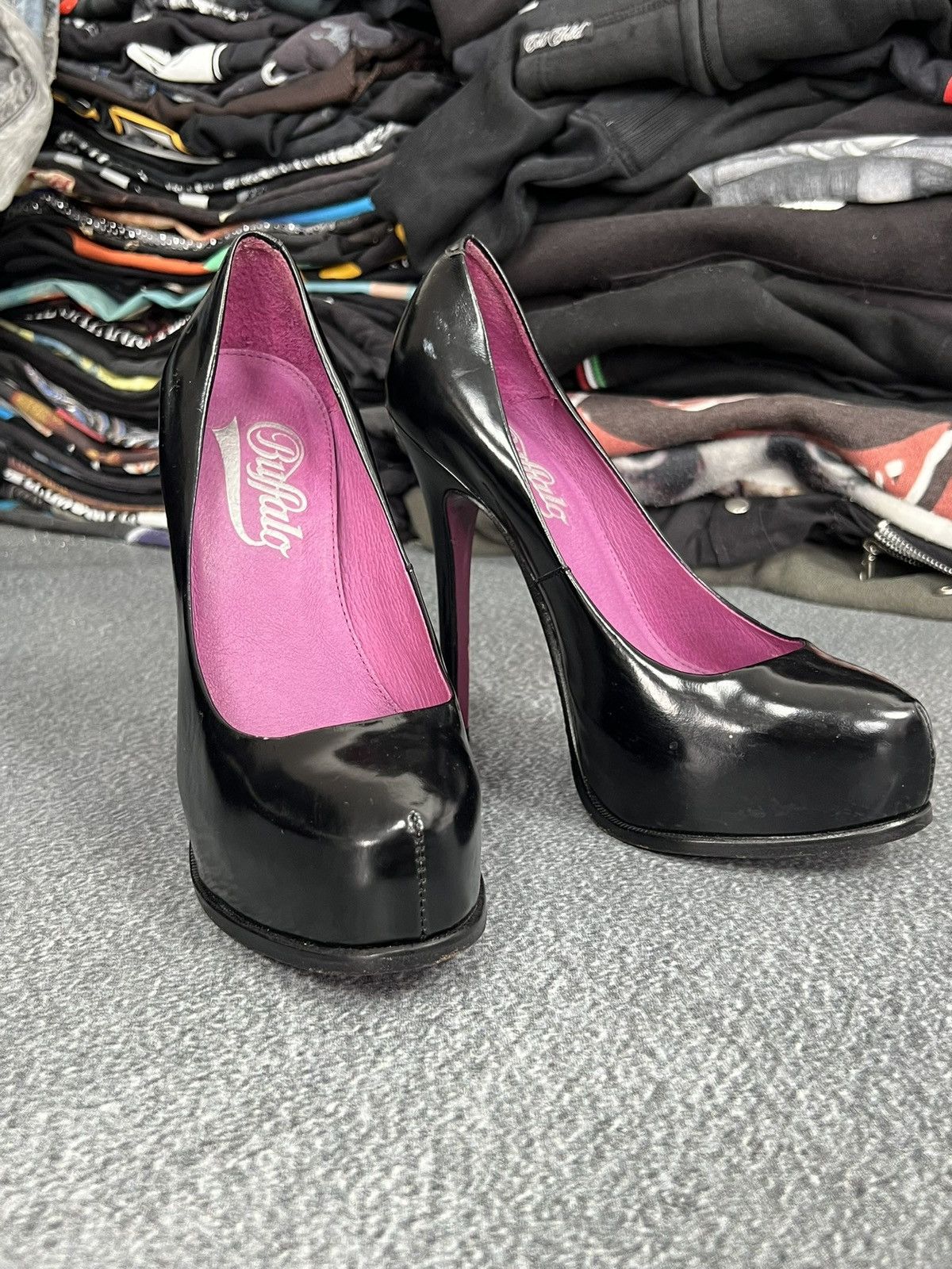 Buffalo London Vintage Buffalo London Heels Size US 5.5 / IT 35.5 - 1 Thumbnail