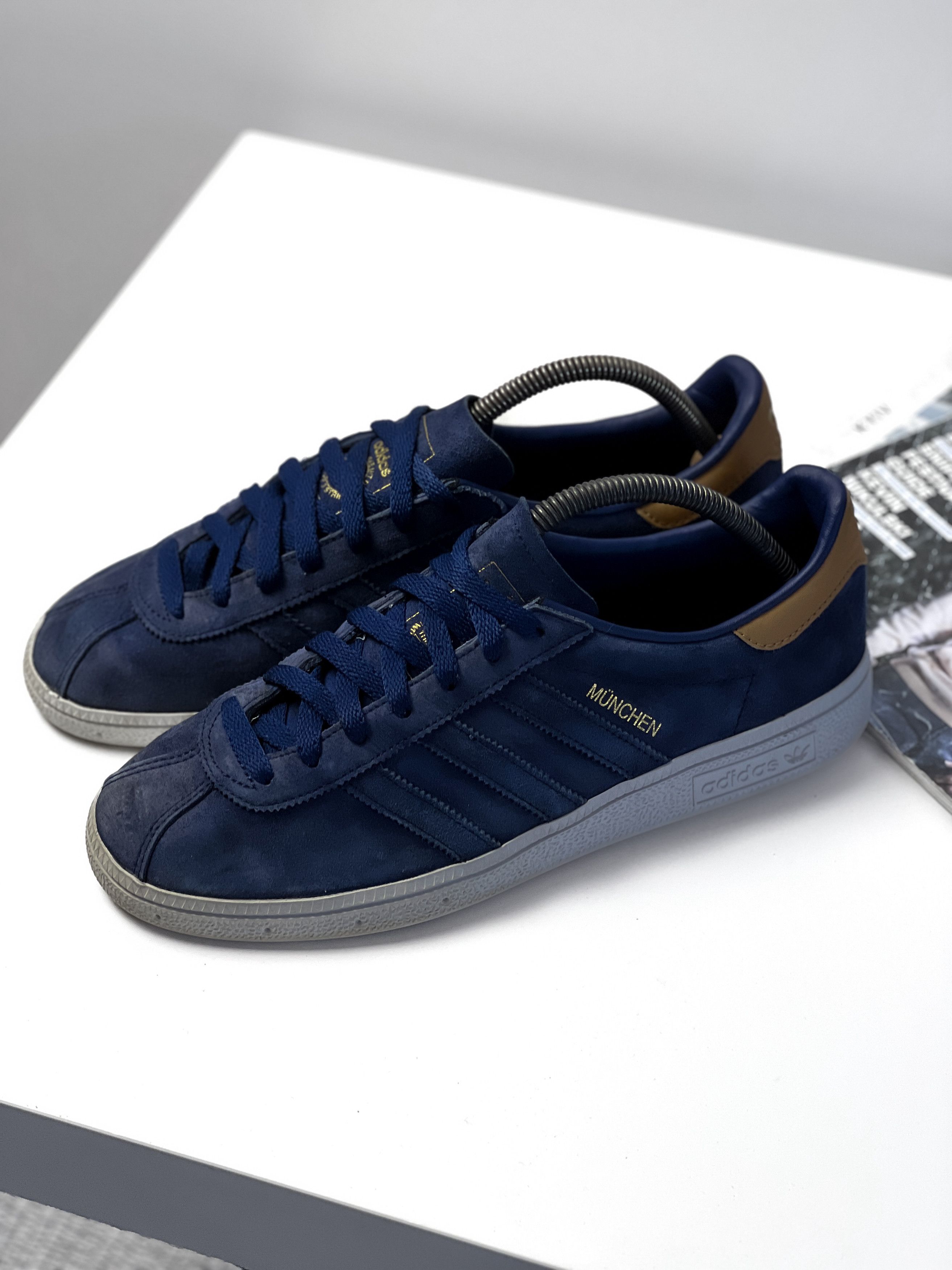 Adidas Adidas München `CQ1787` 04/17 Size US 8.5 / EU 41-42 - 5 Thumbnail