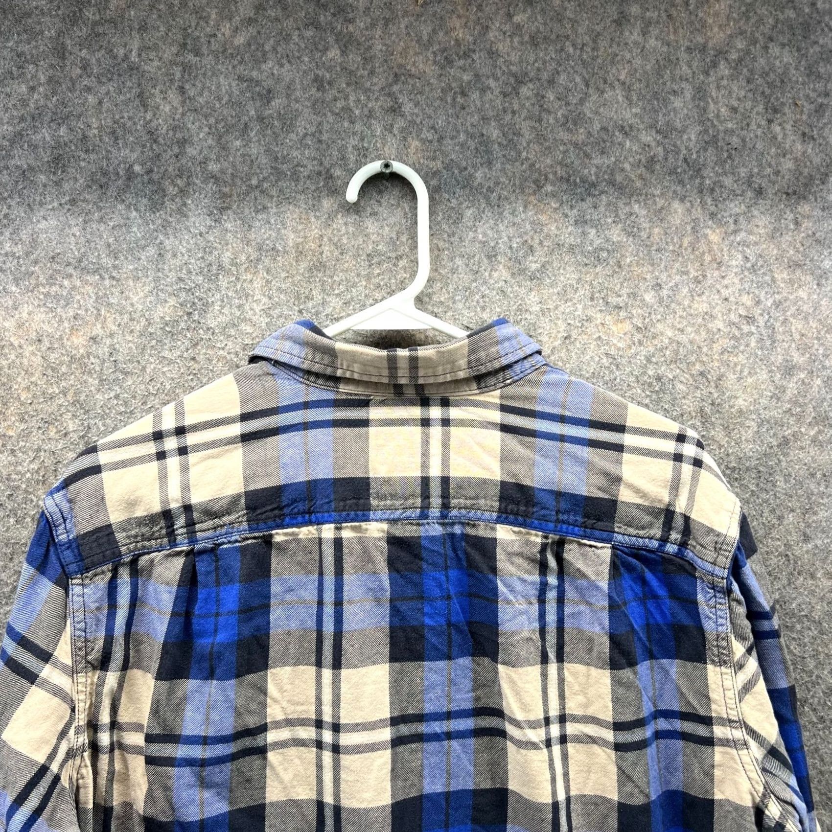 American Eagle Outfitters Item Specifications: Closure: Lace Size US L / EU 52-54 / 3 - 3 Thumbnail