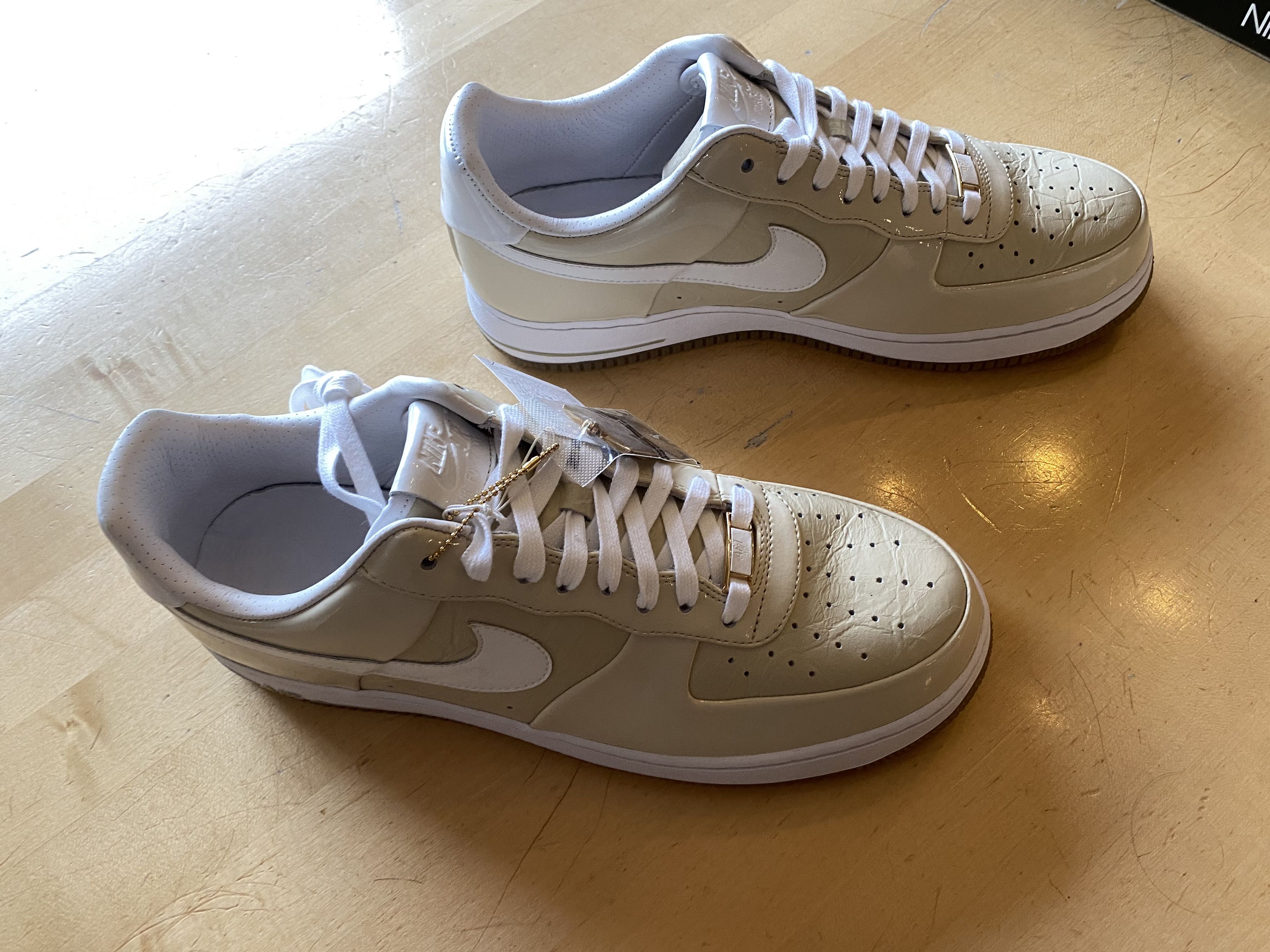 Nike AIR FORCE 1 iD studio 255 Size US 11 / EU 44 - 7 Thumbnail