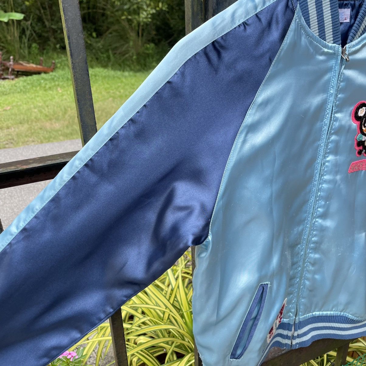 Japanese Brand 🔥🇯🇵Vintage Angel Blue Big Spellout Kids Sukajan Satin Jacket Size US XS / EU 42 / 0 - 9 Thumbnail