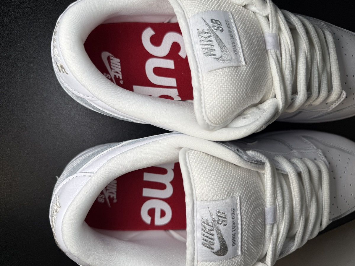 Nike × Supreme Brand New Nike SB Supreme Low Top Dunks White Size US 11 / EU 44 - 20 Thumbnail