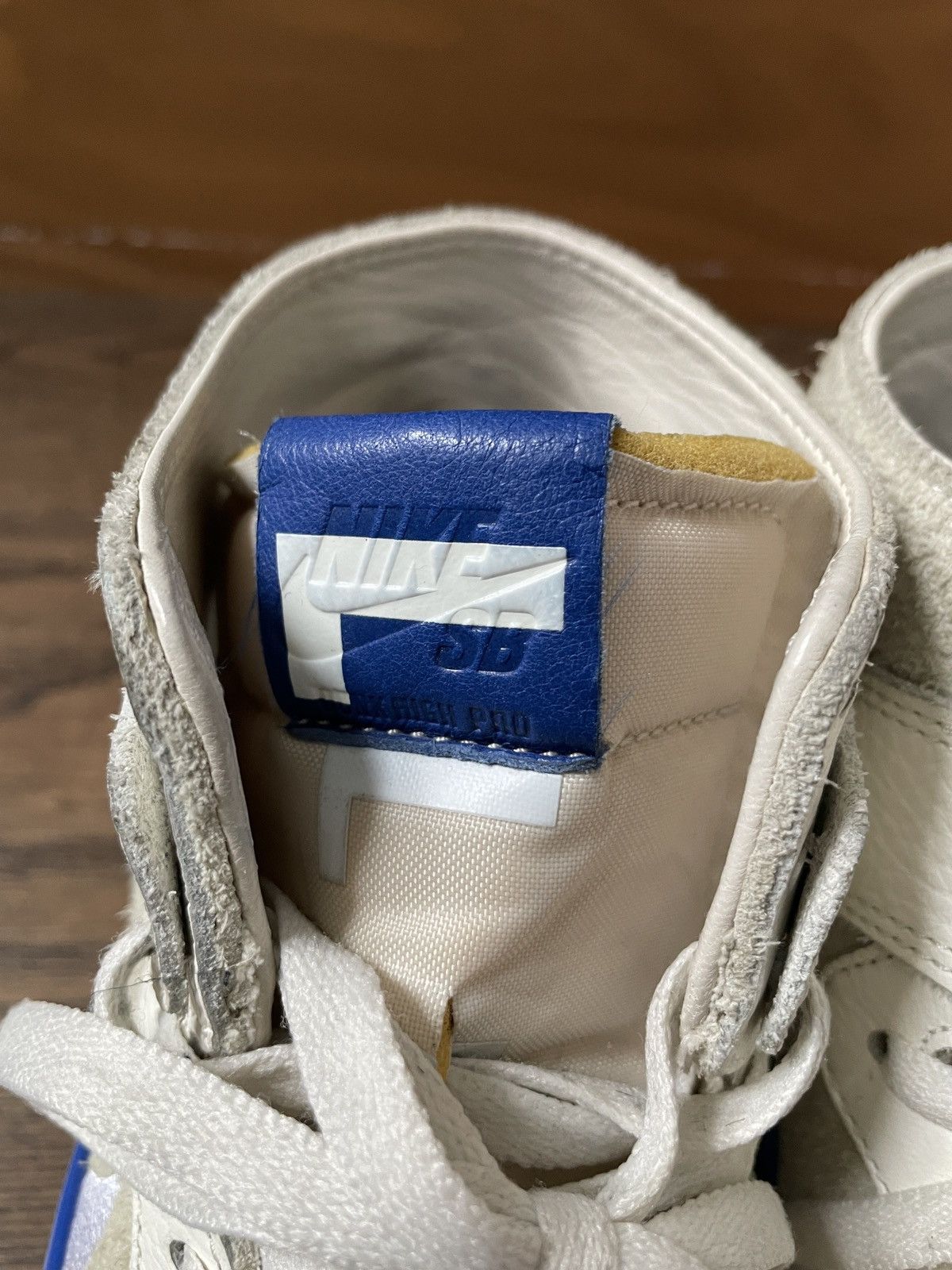 Nike × Soulland Nike SB Dunk High Soulland FRI.day Part 02 Size US 8.5 / EU 41-42 - 11 Thumbnail