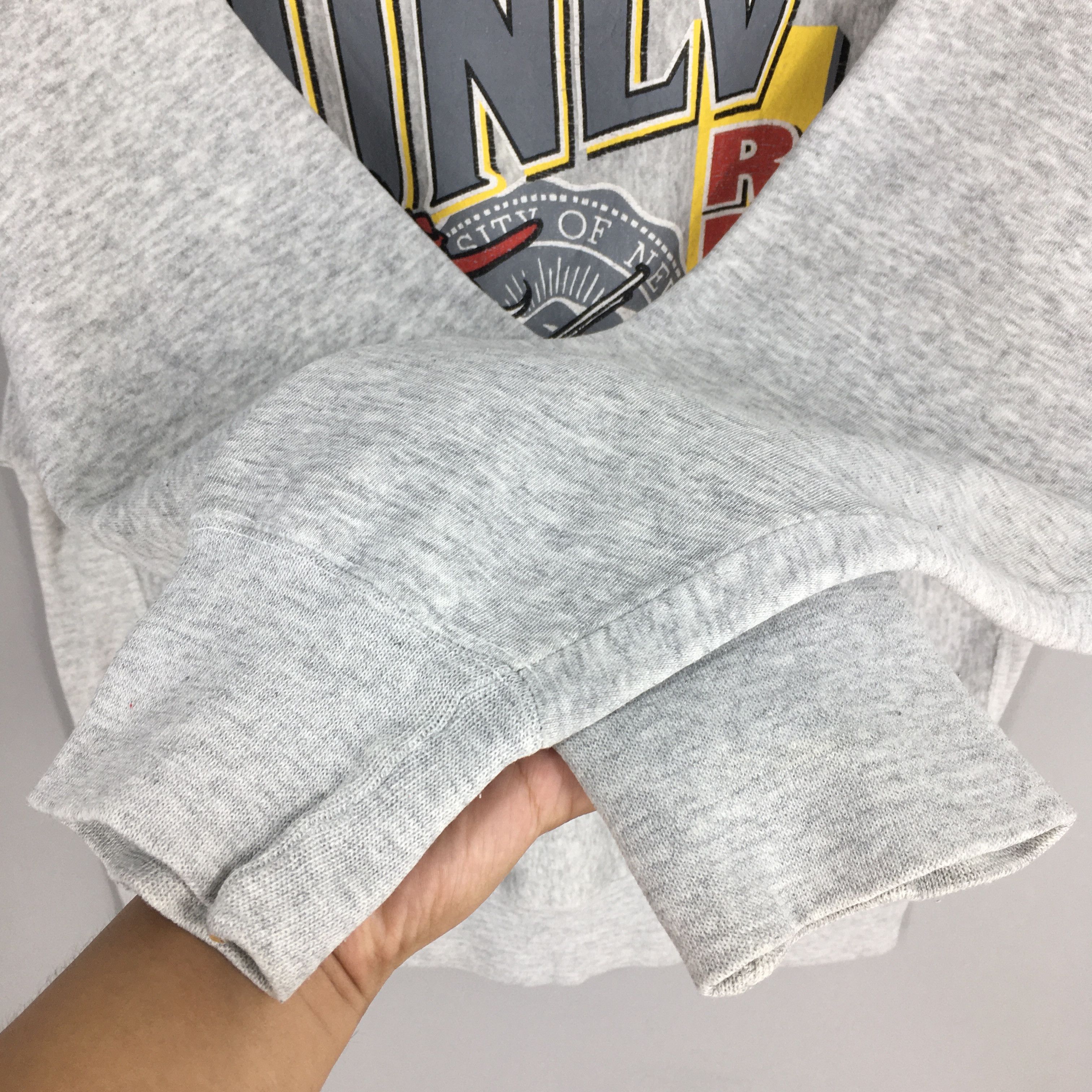 NCAA Vintage 90s University Nevada Rebels UNLV Sweatshirt XL Size US XL / EU 56 / 4 - 8 Thumbnail