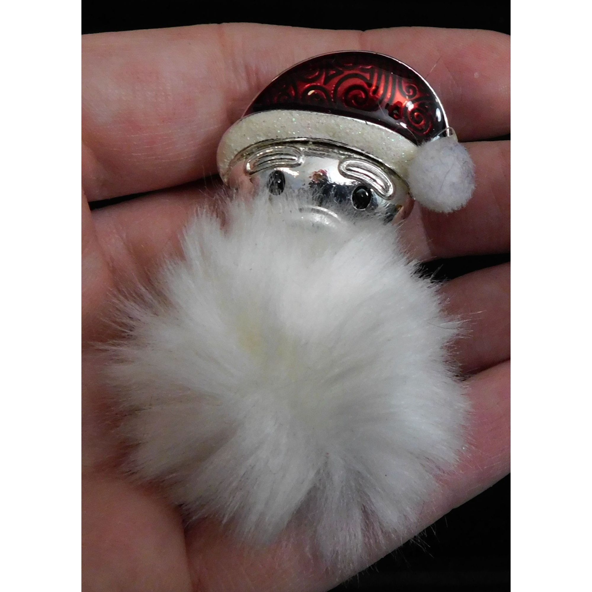 Other Vintage Fluffy Bearded Metallic Santa Brooch Size ONE SIZE - 1 Thumbnail