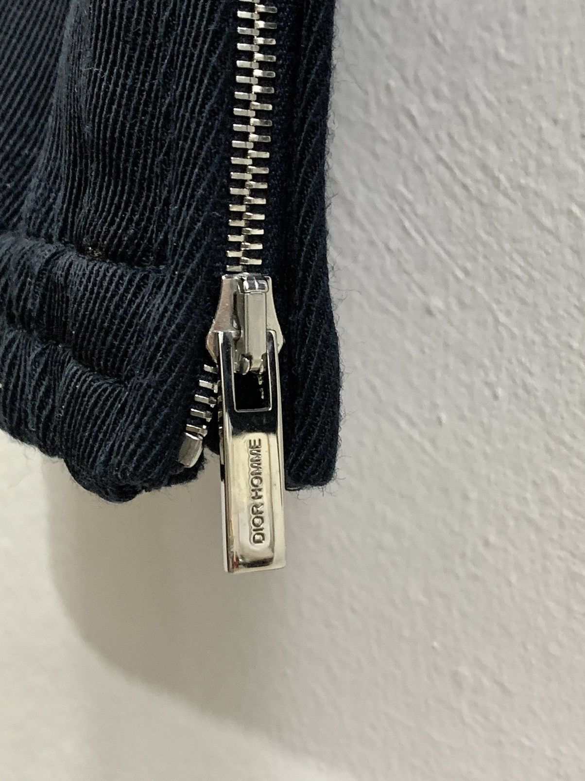 Dior DIOR HOMME TUCK - ANKLE ZIPPED JOGGER PANTS (WOOL) Size US 29 - 7 Thumbnail