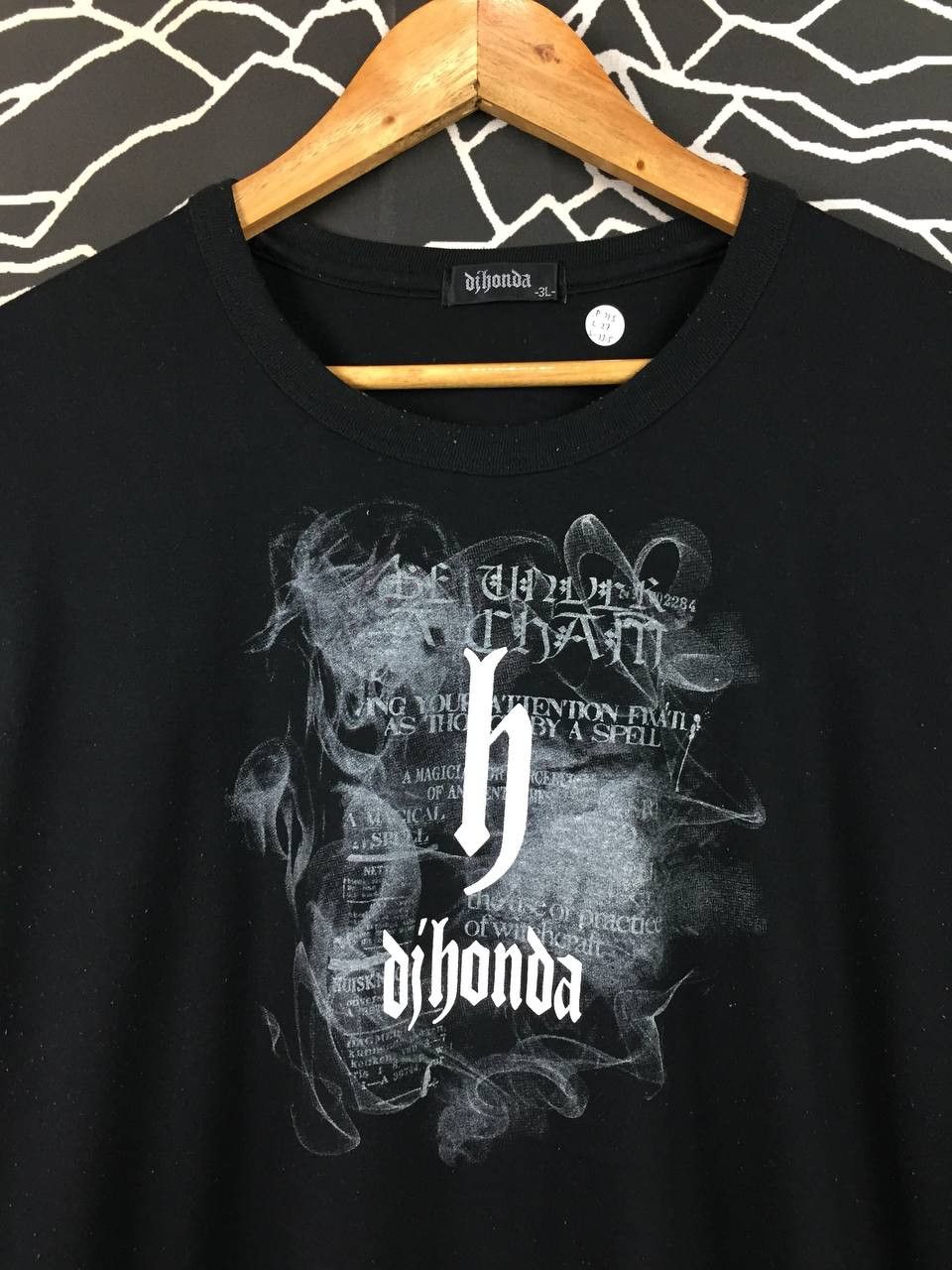 Rap Tees Vtg DJ Honda Big Logo Streetwear Hip Hop Rap Tee Size US L / EU 52-54 / 3 - 3 Thumbnail