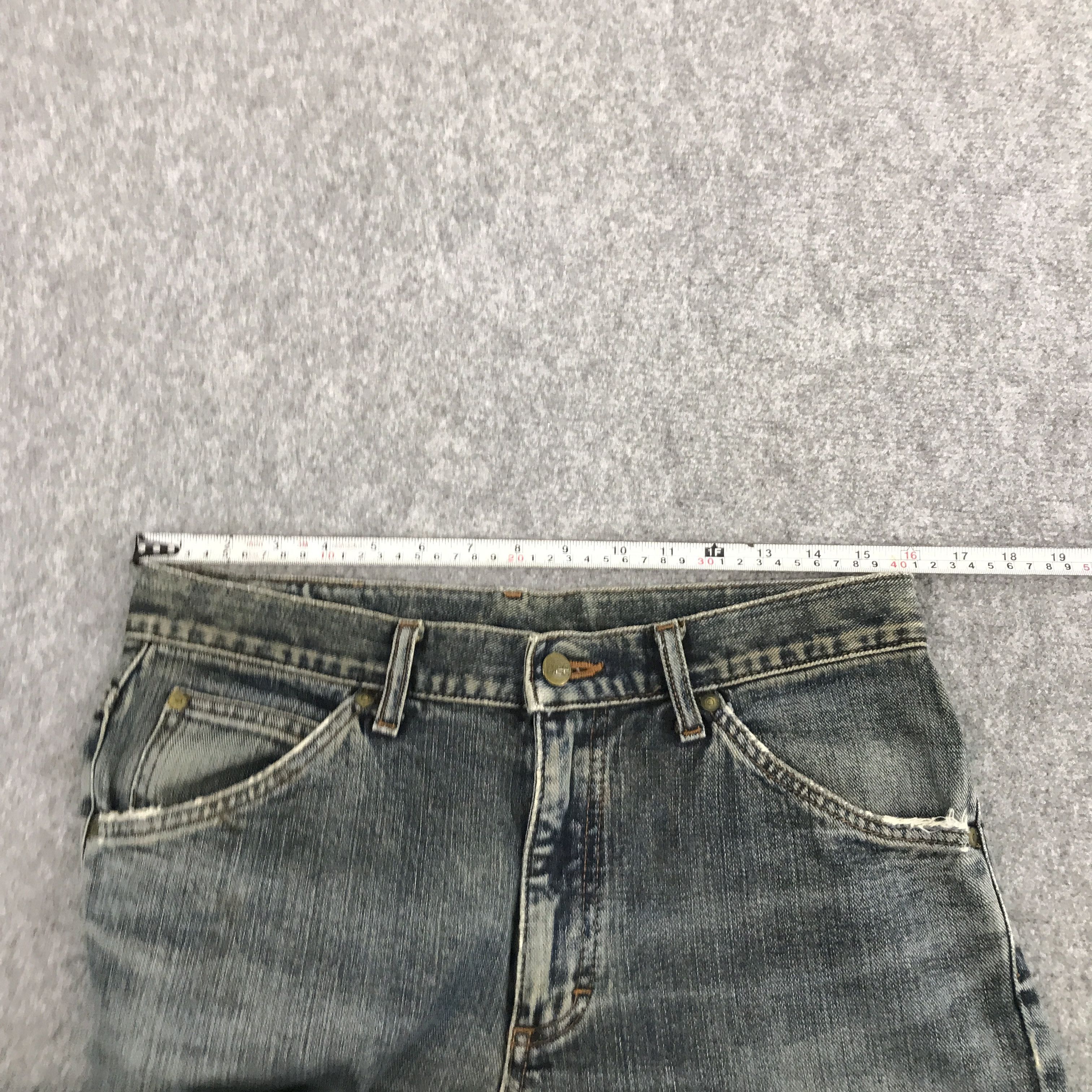 Japanese Brand × Lee FLARE LEE JAPAN BOOTCUT DISTRESSED DENIM JEANS Size US 32 / EU 48 - 9 Thumbnail