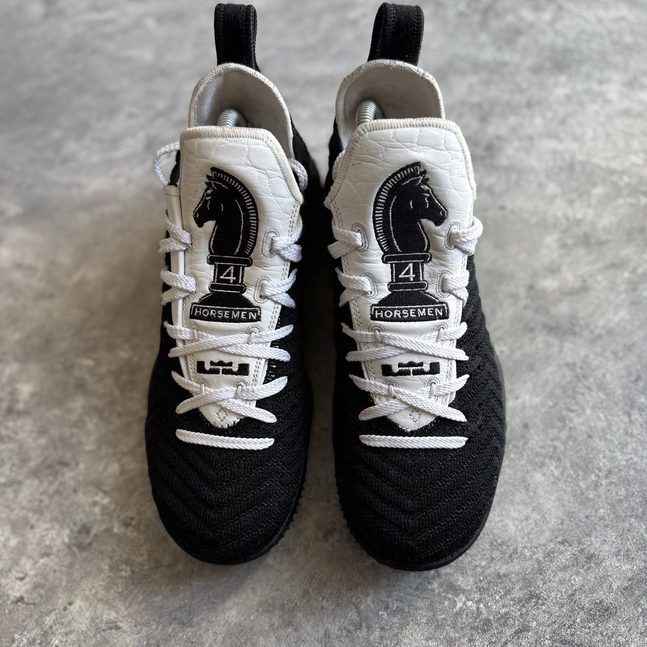 Nike Nike LeBron 16 "Four Horsemen" Size US 8 / EU 41 - 8 Thumbnail