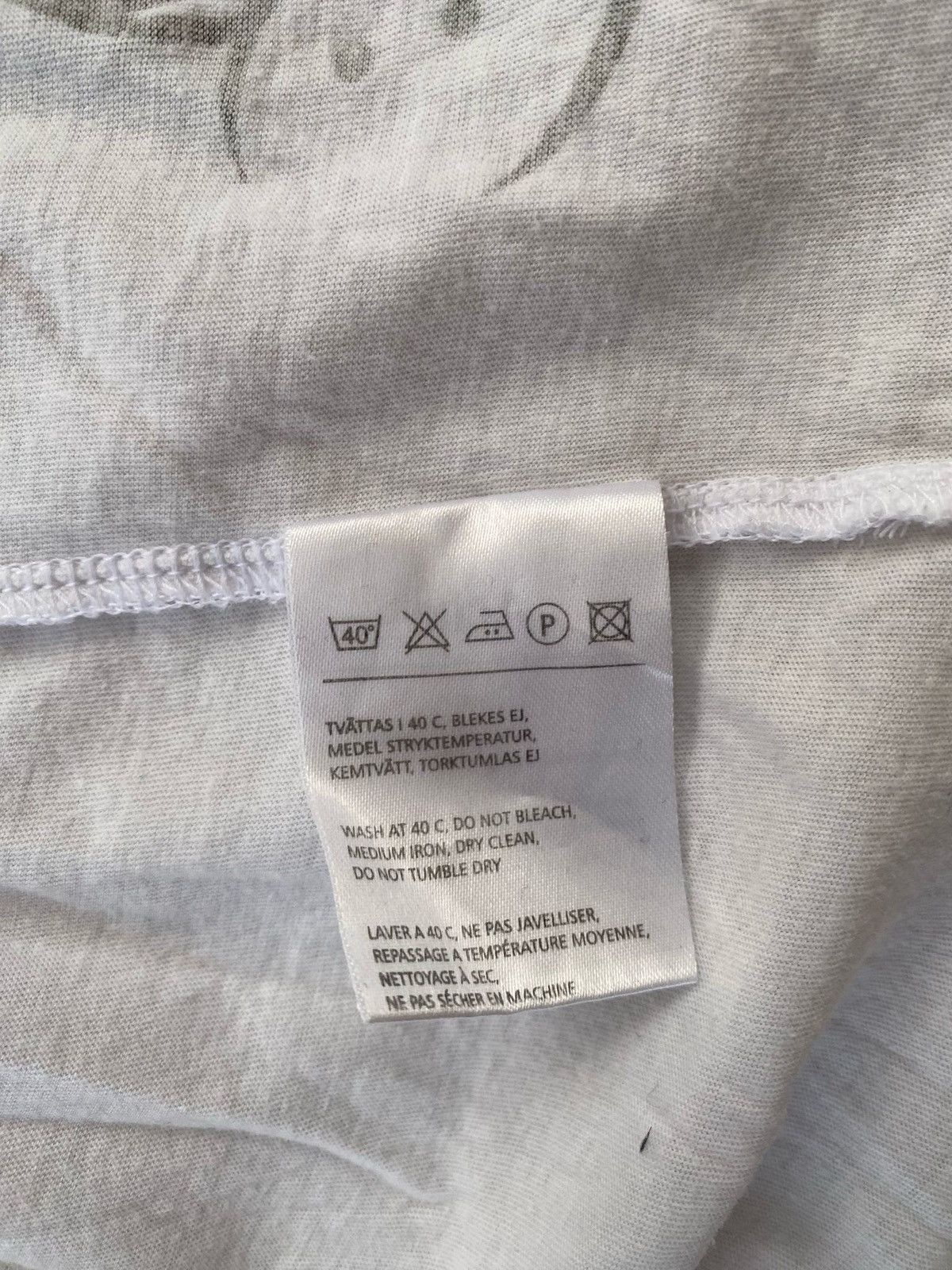 Acne Studios × Vintage Rare Acne Studios Pop Classics A/W 09 Graphic Tee Vintage Size L / US 10 / IT 46 - 8 Thumbnail