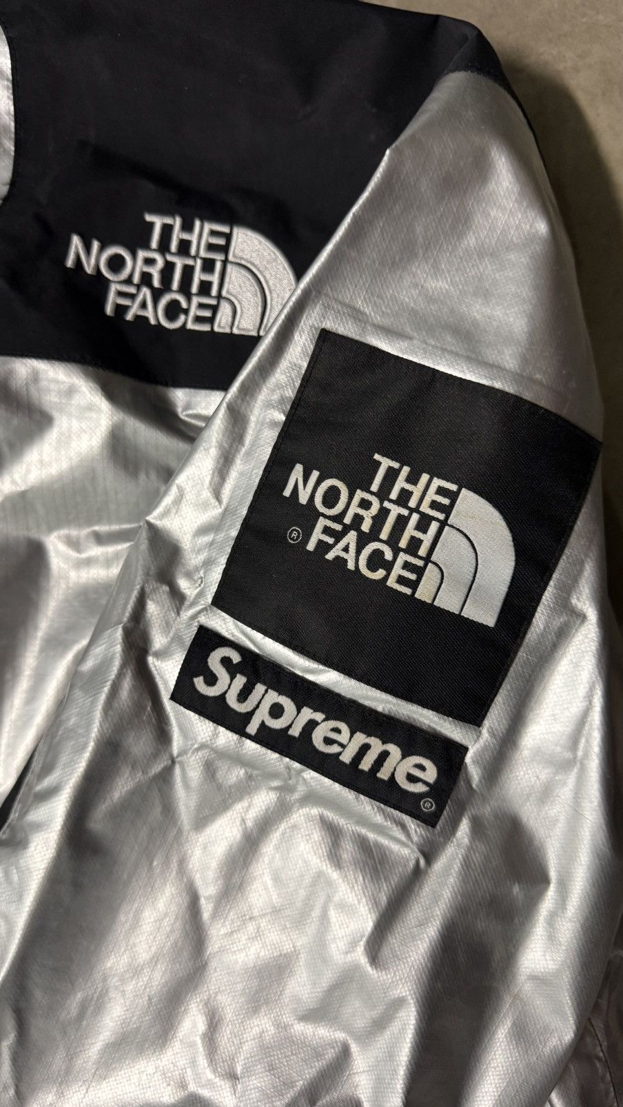 Supreme Supreme X The North Face Metallic Mountain Parka Silver Size US M / EU 48-50 / 2 - 2 Thumbnail