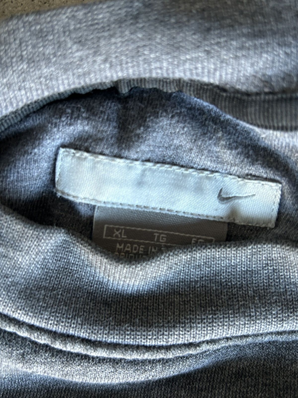 Nike Grey Nike crewneck sweatshirt Size US XL / EU 56 / 4 - 2 Thumbnail