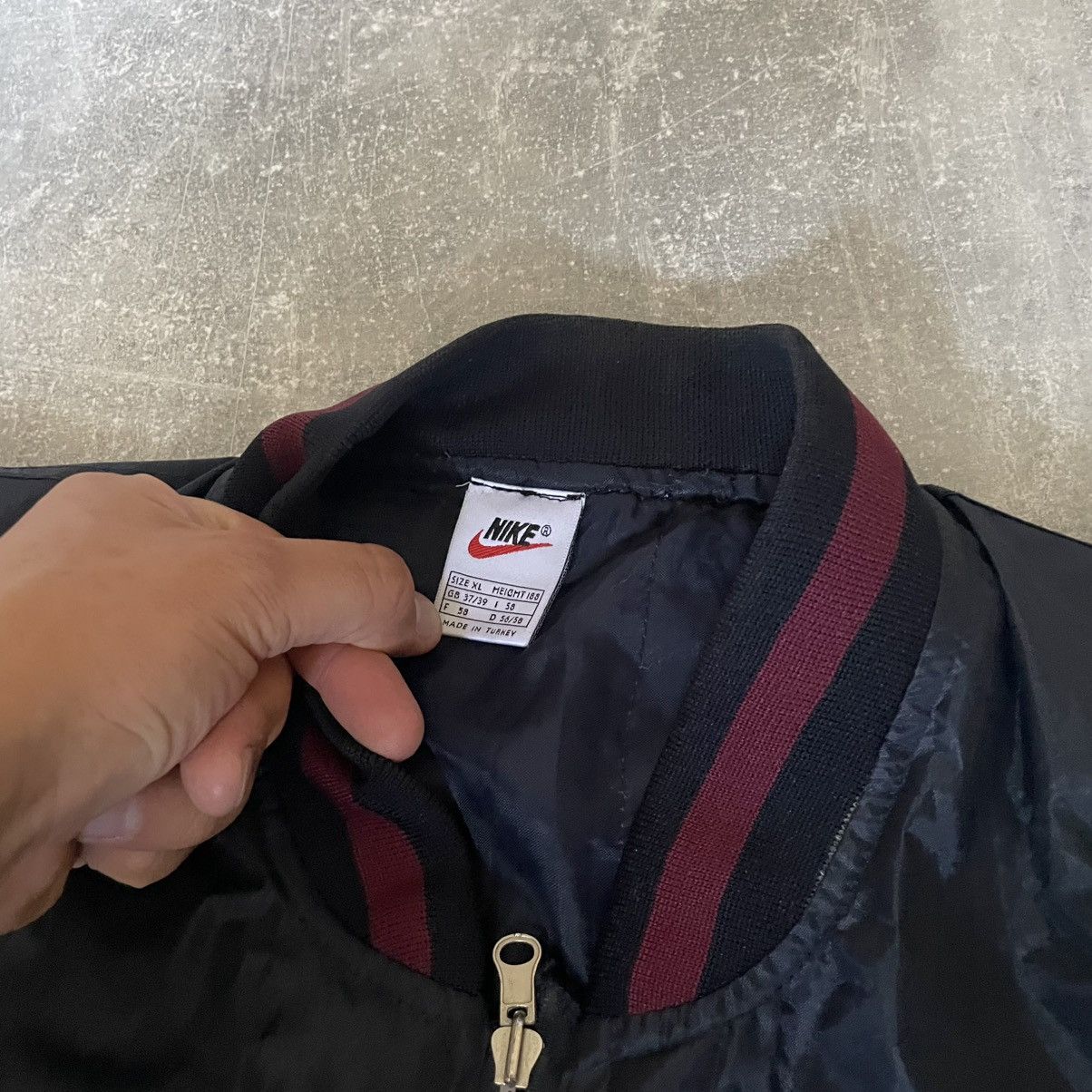 Nike M Vintage 90s Nike Bomber rap wu gang og jacket tn acg shox Size US M / EU 48-50 / 2 - 3 Thumbnail