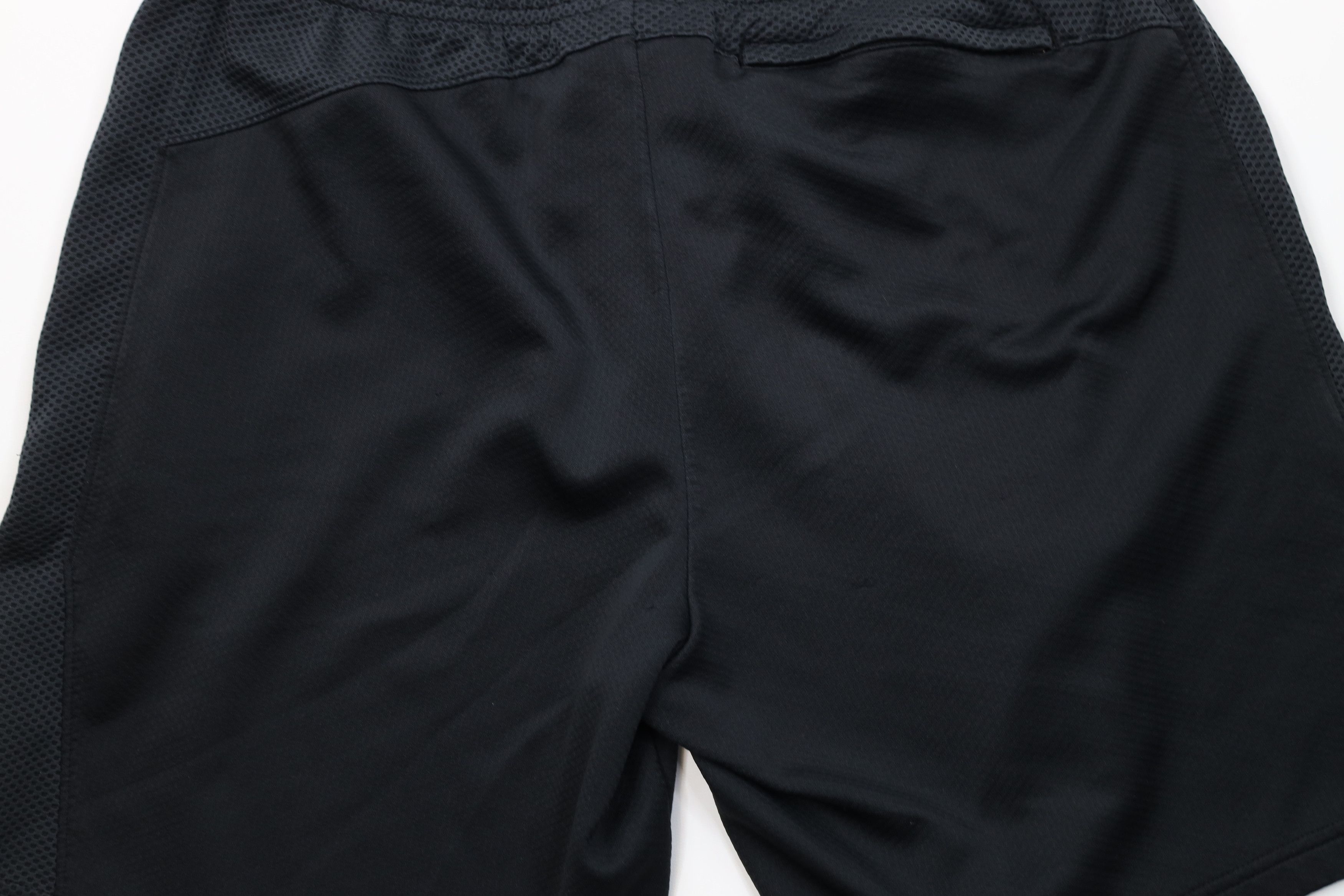 Nike Vintage Y2K Nike Mini Swoosh Above Knee Thermal Knit Shorts Size US 34 / EU 50 - 13 Thumbnail