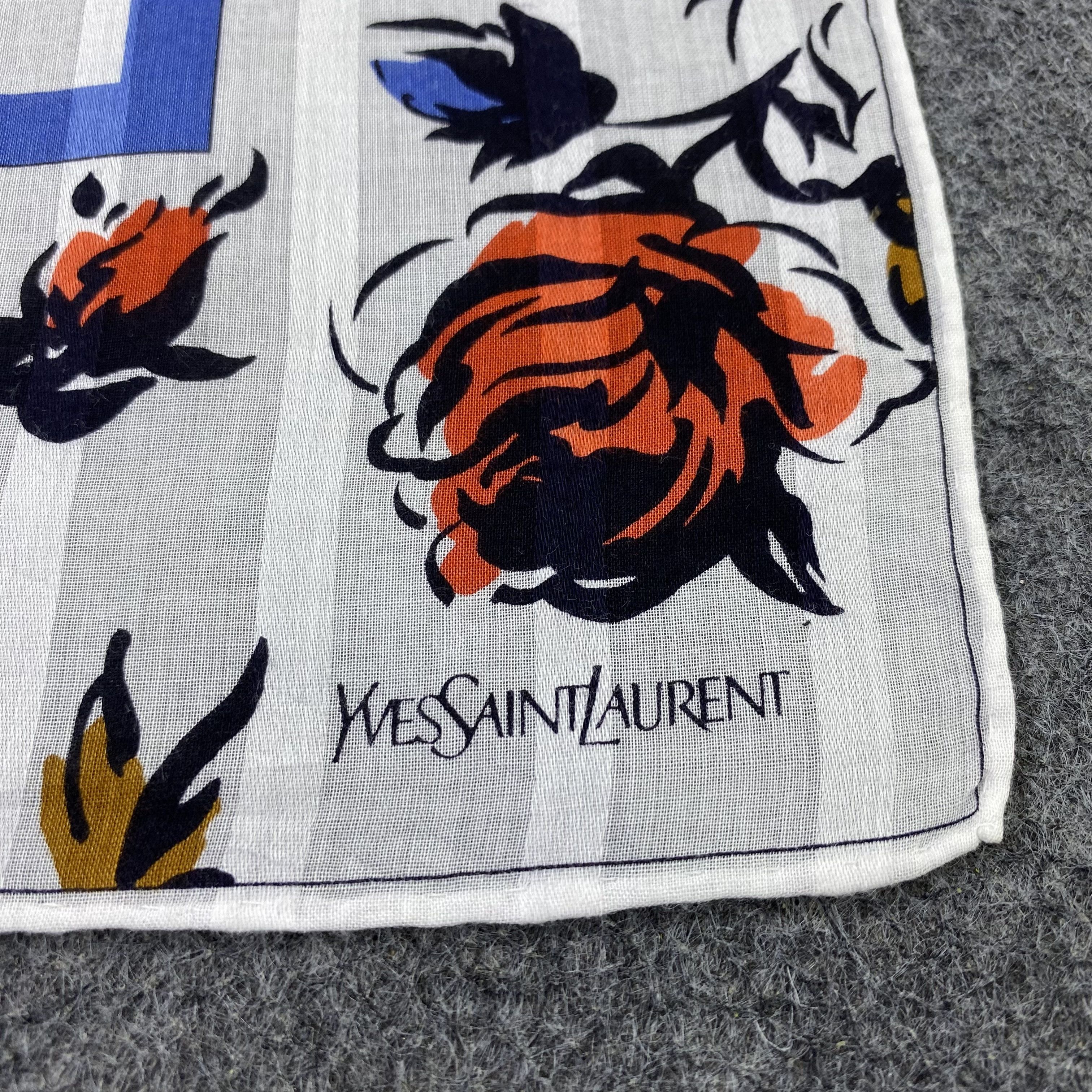 Yves Saint Laurent Handkerchief / Bandana /Neckerchief-B2126