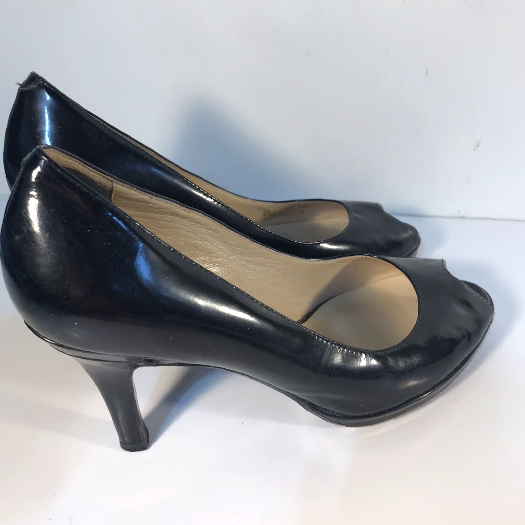 Cole Haan VINTAGE Cole Haan Women's Pump Shoes Black Patent Leather Peep Toe 8.5B 3-inch Heels Formal Casual Size US 8.5 / IT 38.5 - 4 Thumbnail