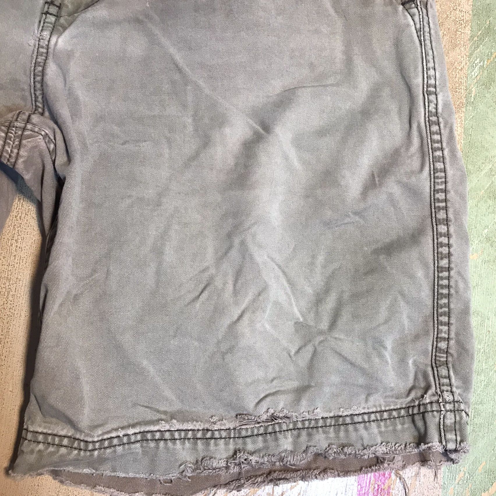 Levi's Levi's Shorts Bermuda Brown Tab Distressed 32 Mens Regular Casual 90s Vintage Style Distressed Size US 32 / EU 48 - 6 Thumbnail
