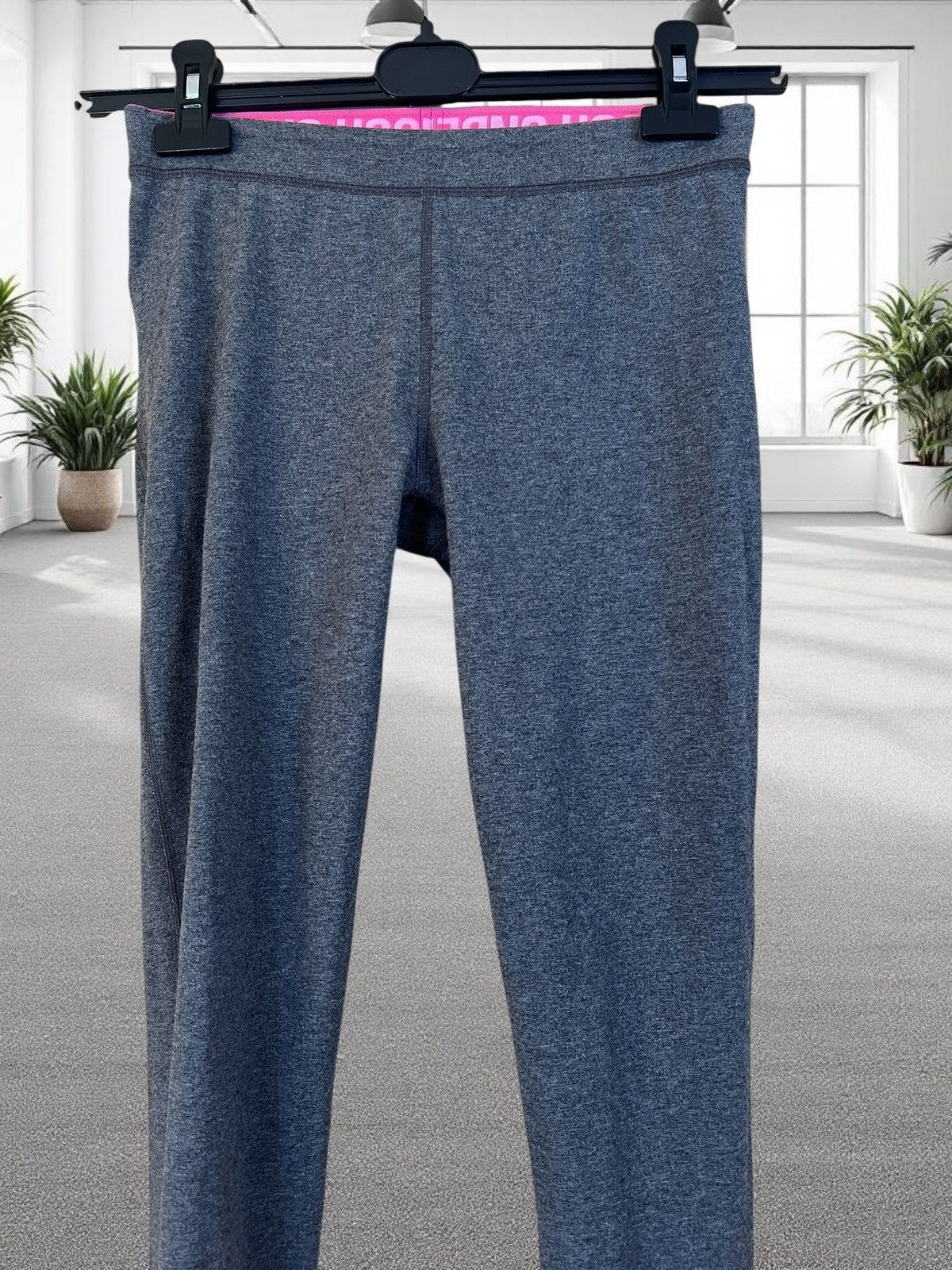 Under Armour Under Armour sports leggins size S Size 26" / US 2 / IT 38 - 2 Thumbnail