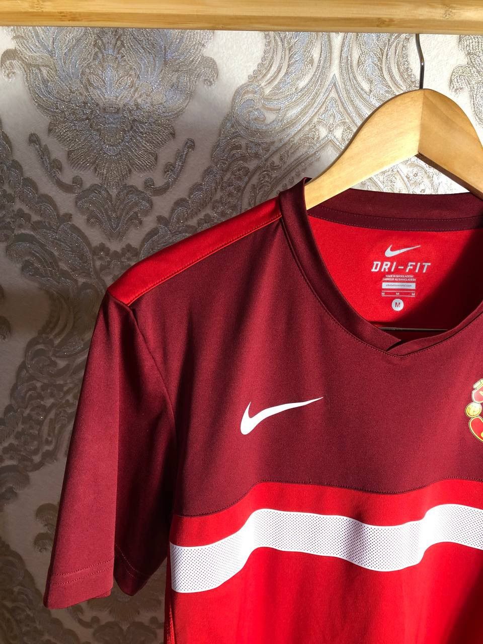 Nike VINTAGE NIKE FC MANCHESTER UNITED ENGLAND SOCCER JERSEY Y2K Size US M / EU 48-50 / 2 - 3 Thumbnail