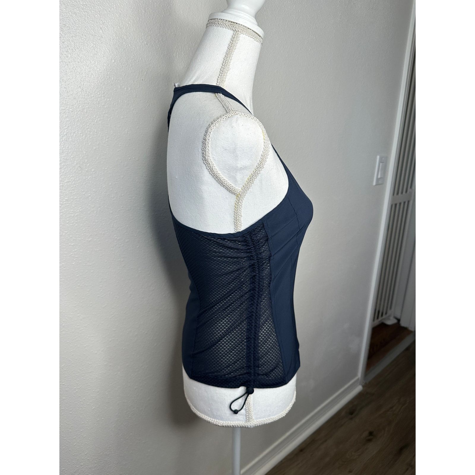 Athleta Athleta Navy Blue Mesh Racerback Tank Top XXS Size XXS / US 00 / IT 34 - 4 Thumbnail