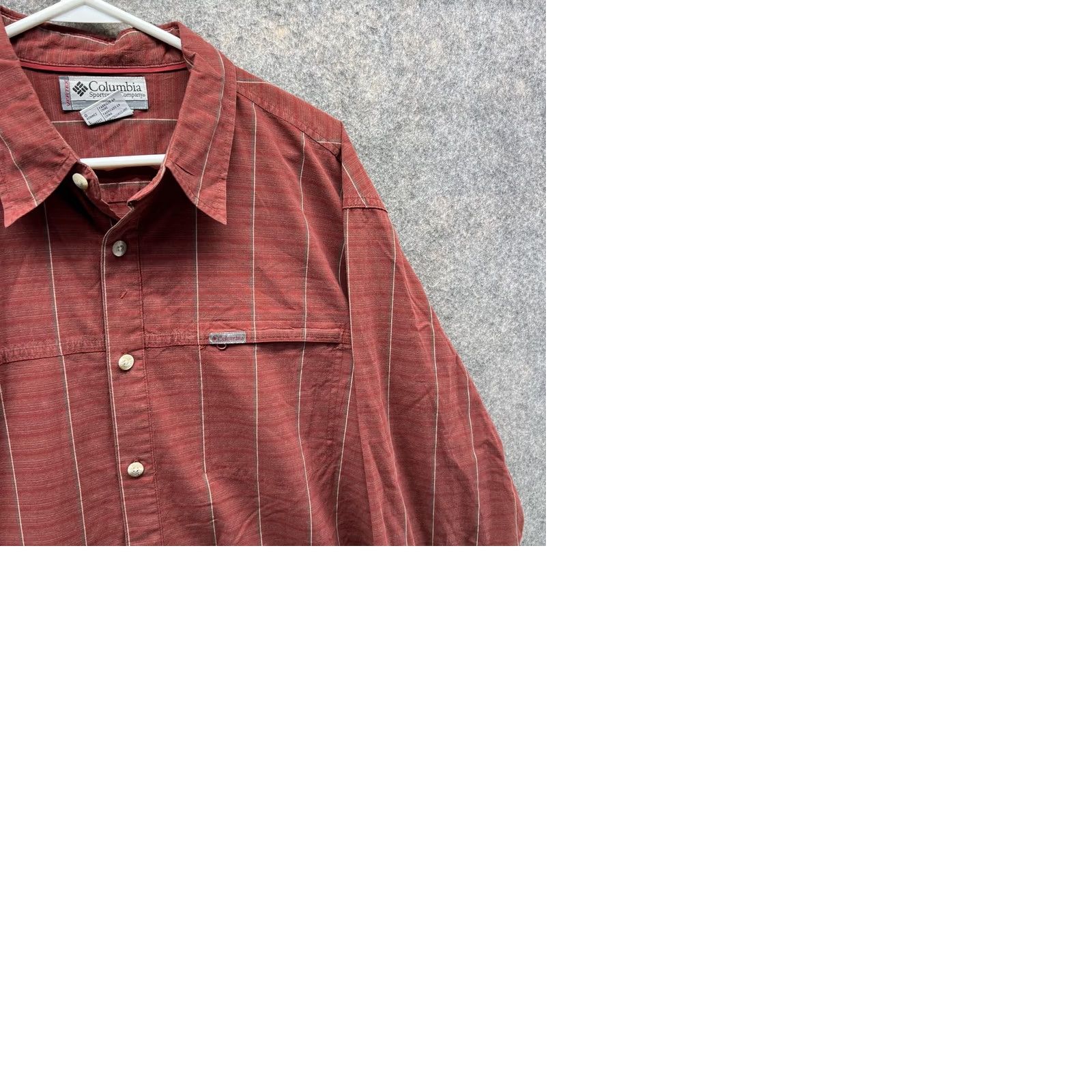 Vintage VINTAGE Columbia Shirt Men Large Check Red Casual Button Down Striped Sportswear Vtg Size US L / EU 52-54 / 3 - 9 Thumbnail