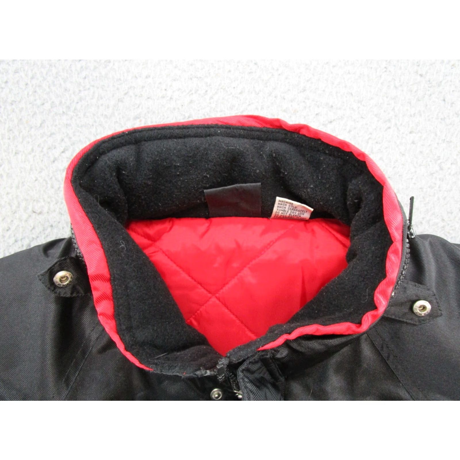 Marlboro VINTAGE Marlboro Logo Cinch Jacket Outdoor 90's Y2K Black L Mens Short Bomber Jacket Read Read Size US L / EU 52-54 / 3 - 4 Thumbnail