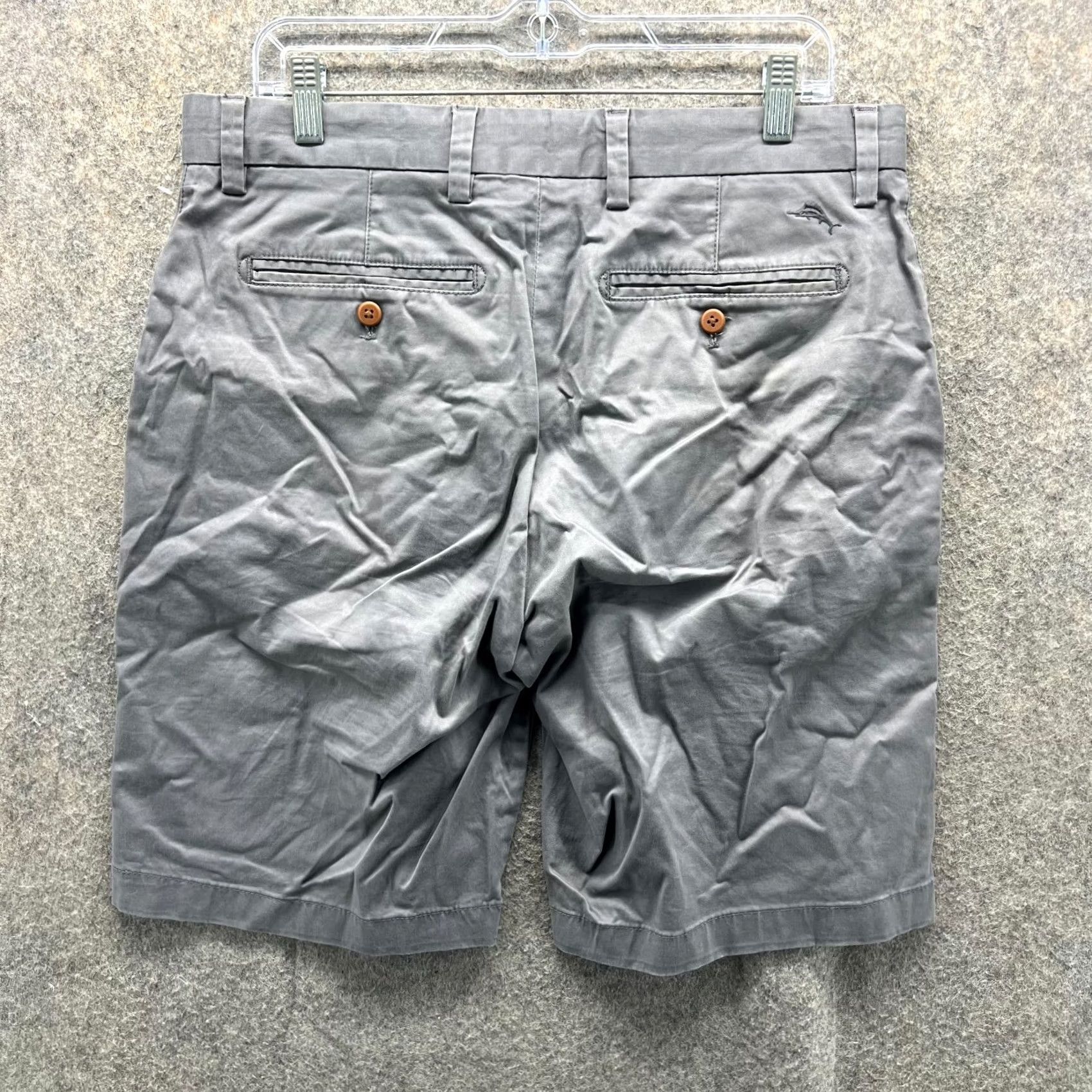 Tommy Bahama Tommy Bahama Shorts Men 33 Gray Chino Flat Front Casual Cotton Outdoors Vintage No -> Size US 33 - 2 Thumbnail