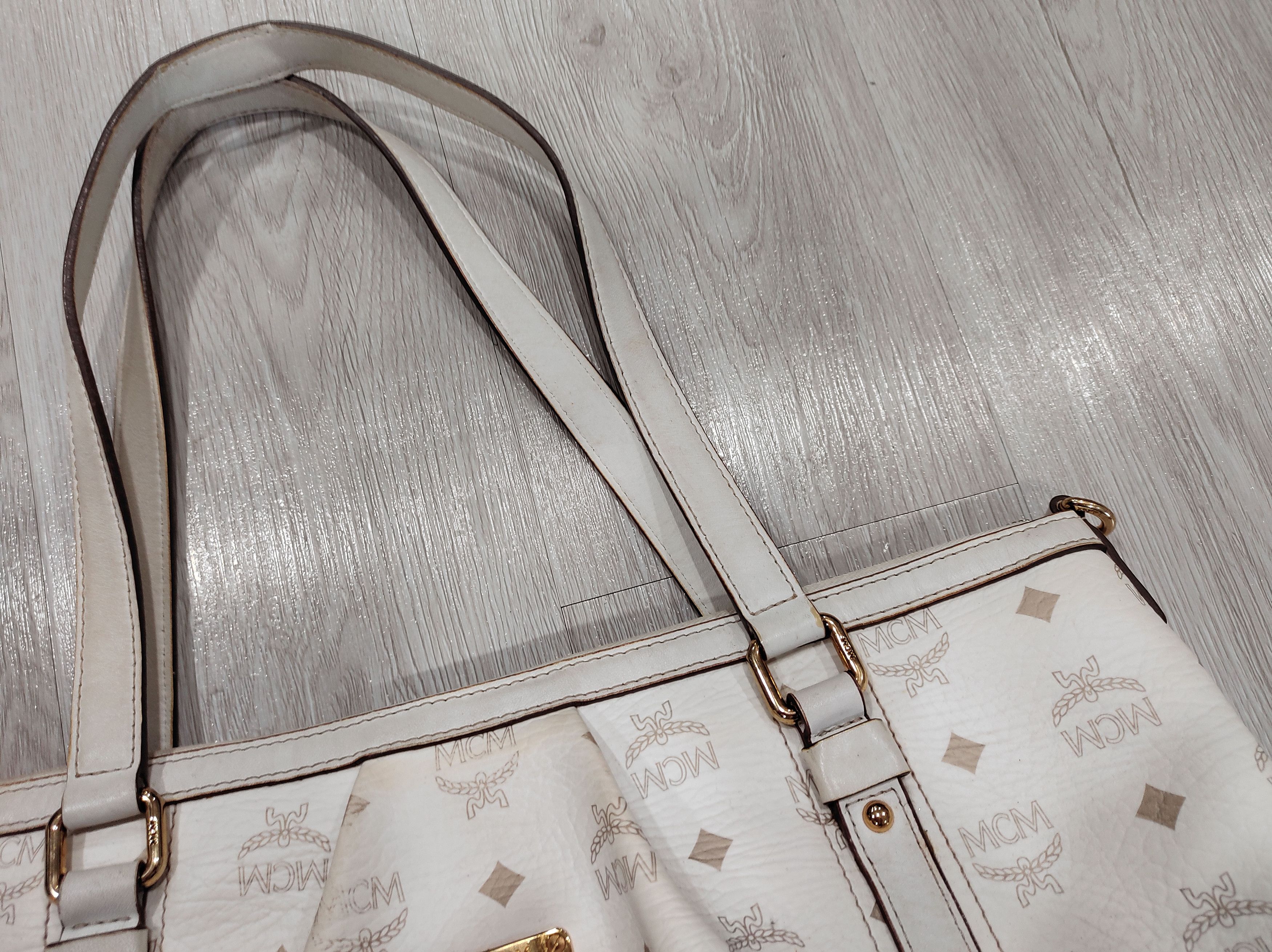 MCM Mcm White Visetos Tote Bag Size ONE SIZE - 10 Thumbnail