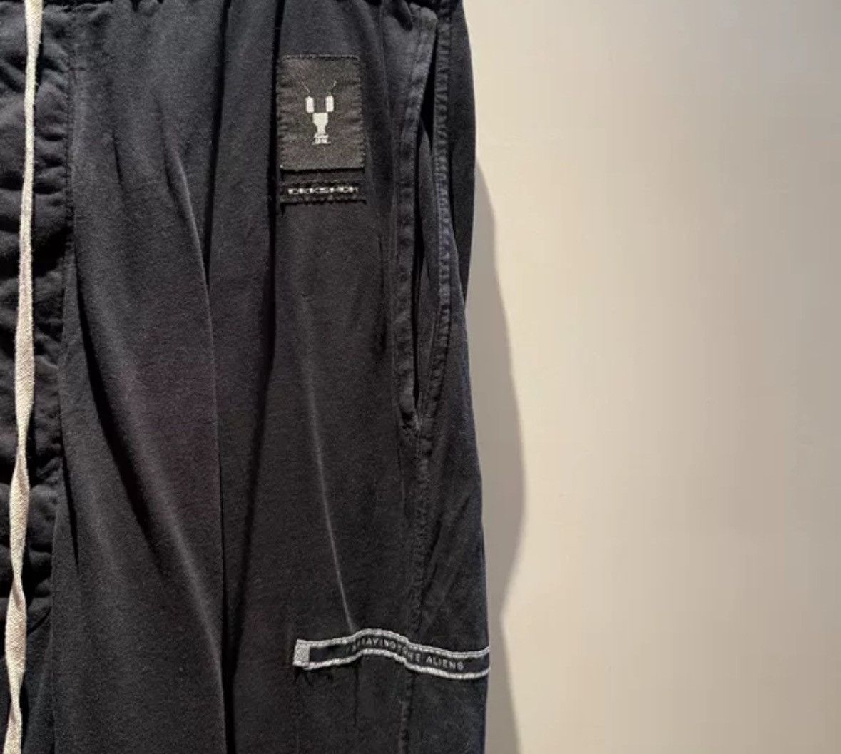 Rick Owens Rick owens classic non crotch base patch drawstring shorts Size US 36 / EU 52 - 3 Thumbnail