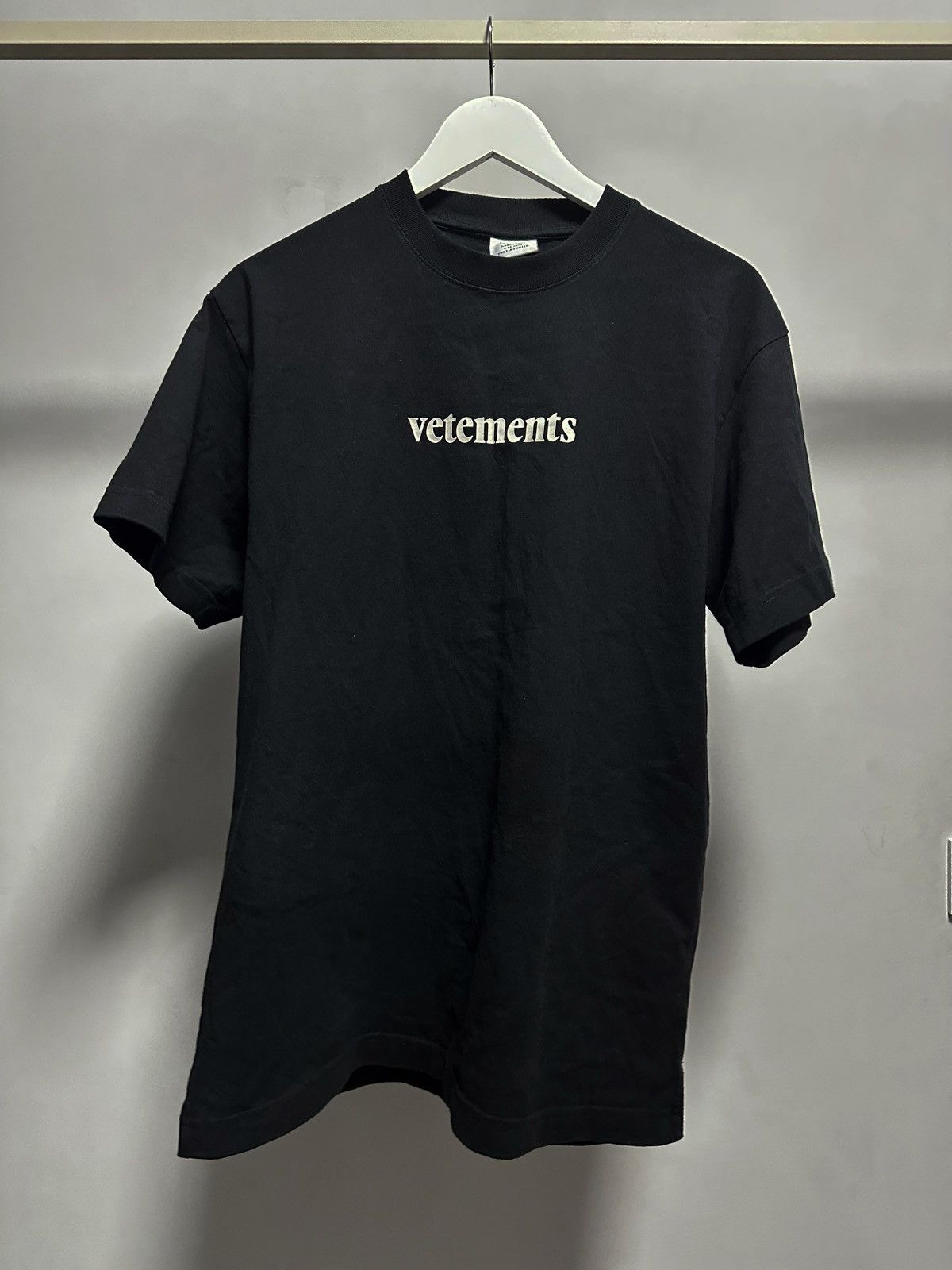 Vetements Vetements priority mail t shirt Size US XS / EU 42 / 0 - 1 Thumbnail