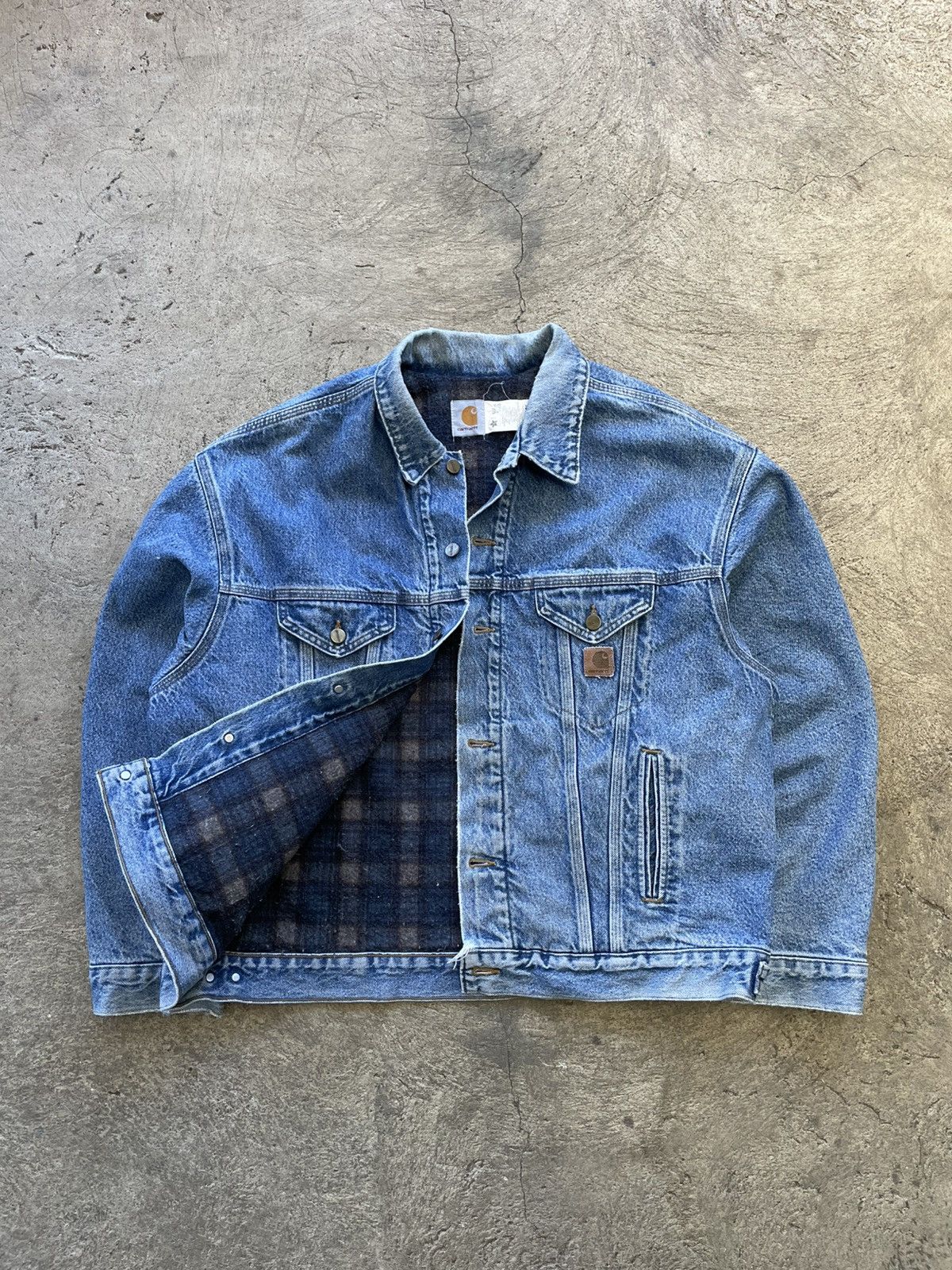 Carhartt 90’s USA Carhartt Denim Trucker jacket JB0998 Size US XL / EU 56 / 4 - 2 Thumbnail
