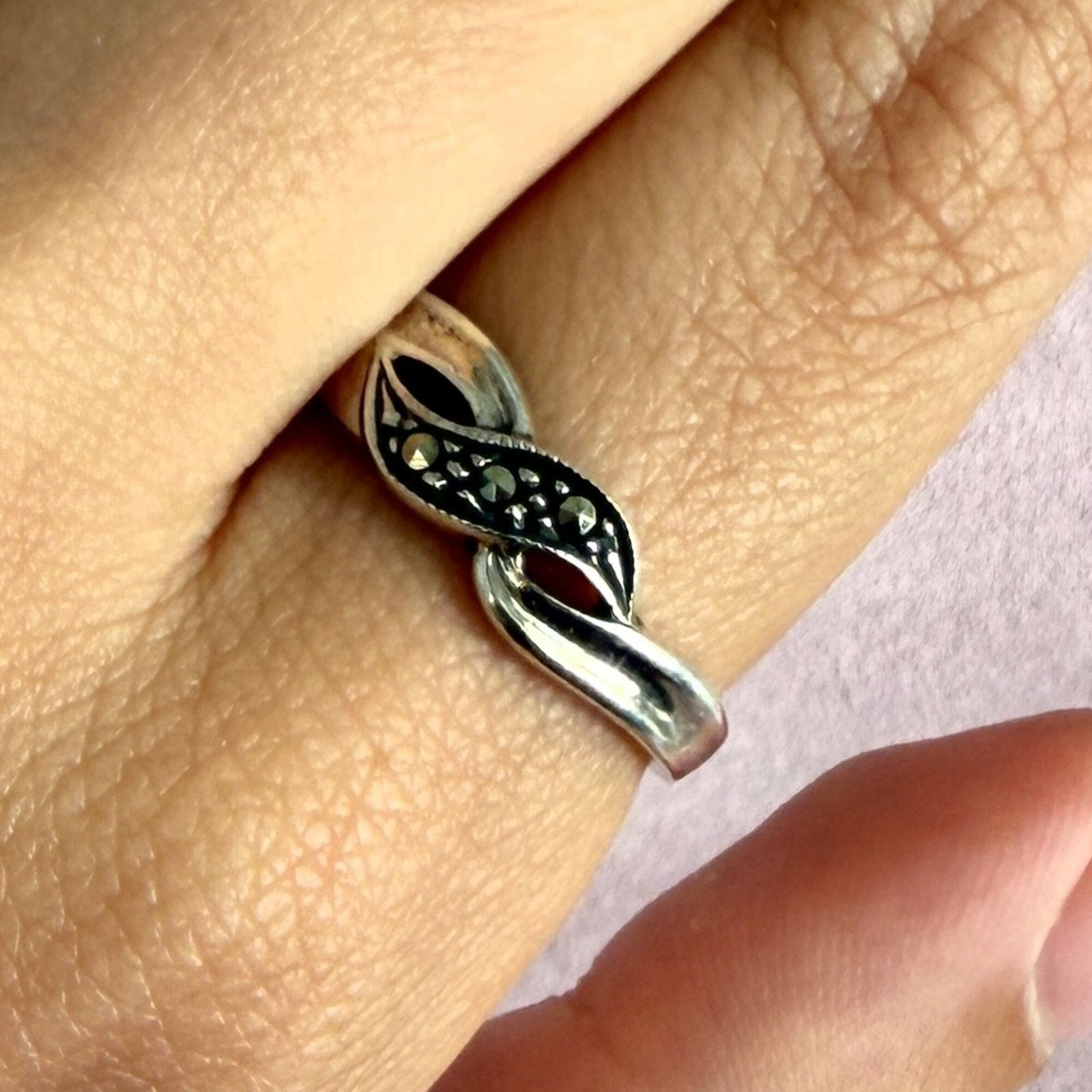 Sterling Silver sterling silver marcasite studded crossover ring size 7.75 Size ONE SIZE - 1 Thumbnail