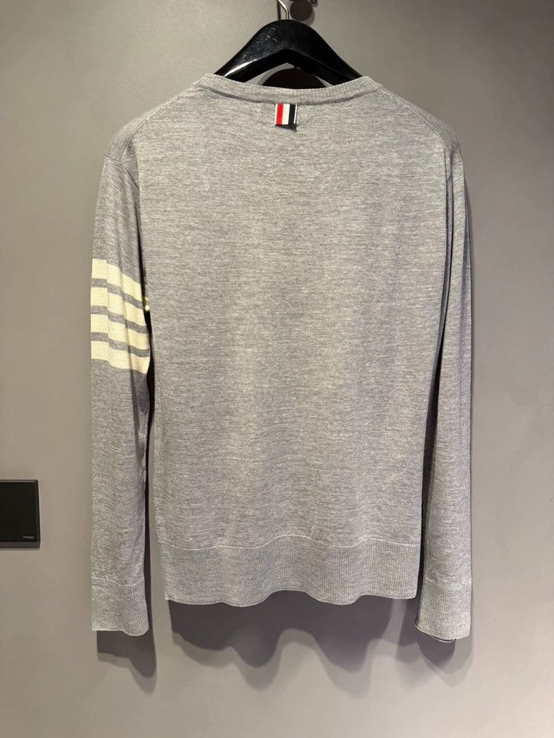 Thom Browne Thom Browne size2 Classic light gray four-barrel turtleneck Size US M / EU 48-50 / 2 - 2 Thumbnail