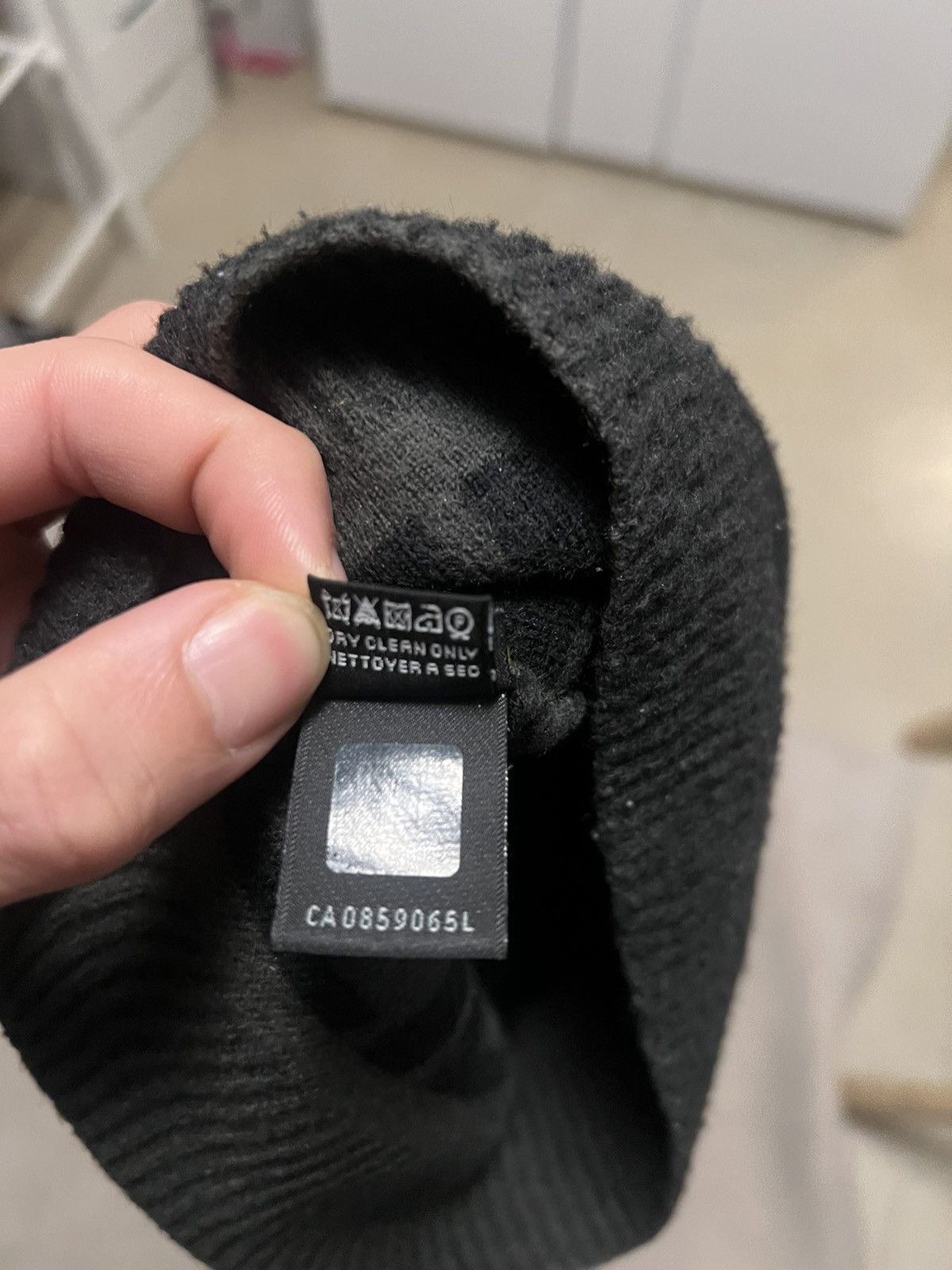 Fendi Fendi monogram Skully/smol beanie Size ONE SIZE - 4 Thumbnail