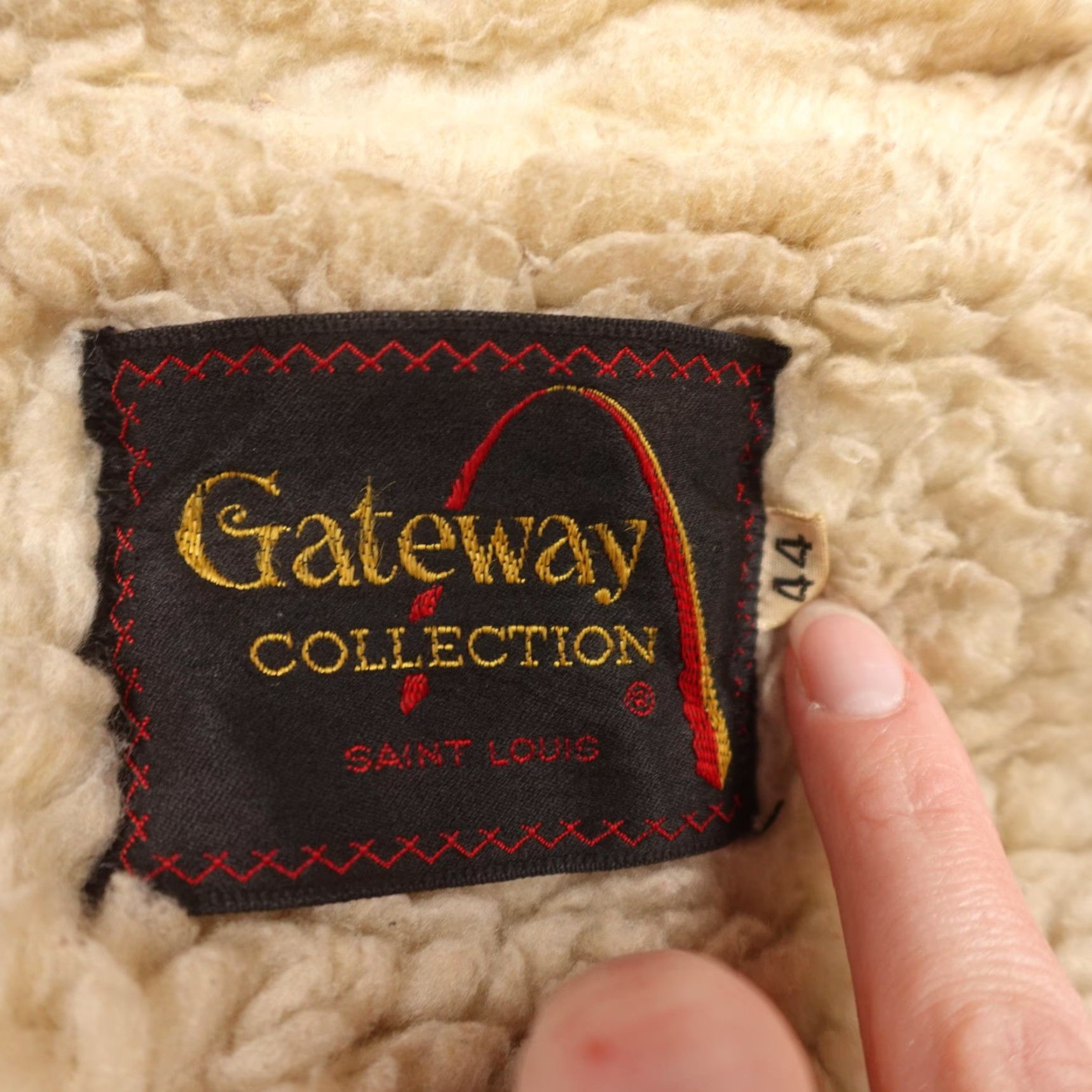 Vintage VINTAGE Gateway Collection Coat Mens 44 Brown Suede Sheepskin Shearling 70s Size US S / EU 44-46 / 1 - 2 Thumbnail