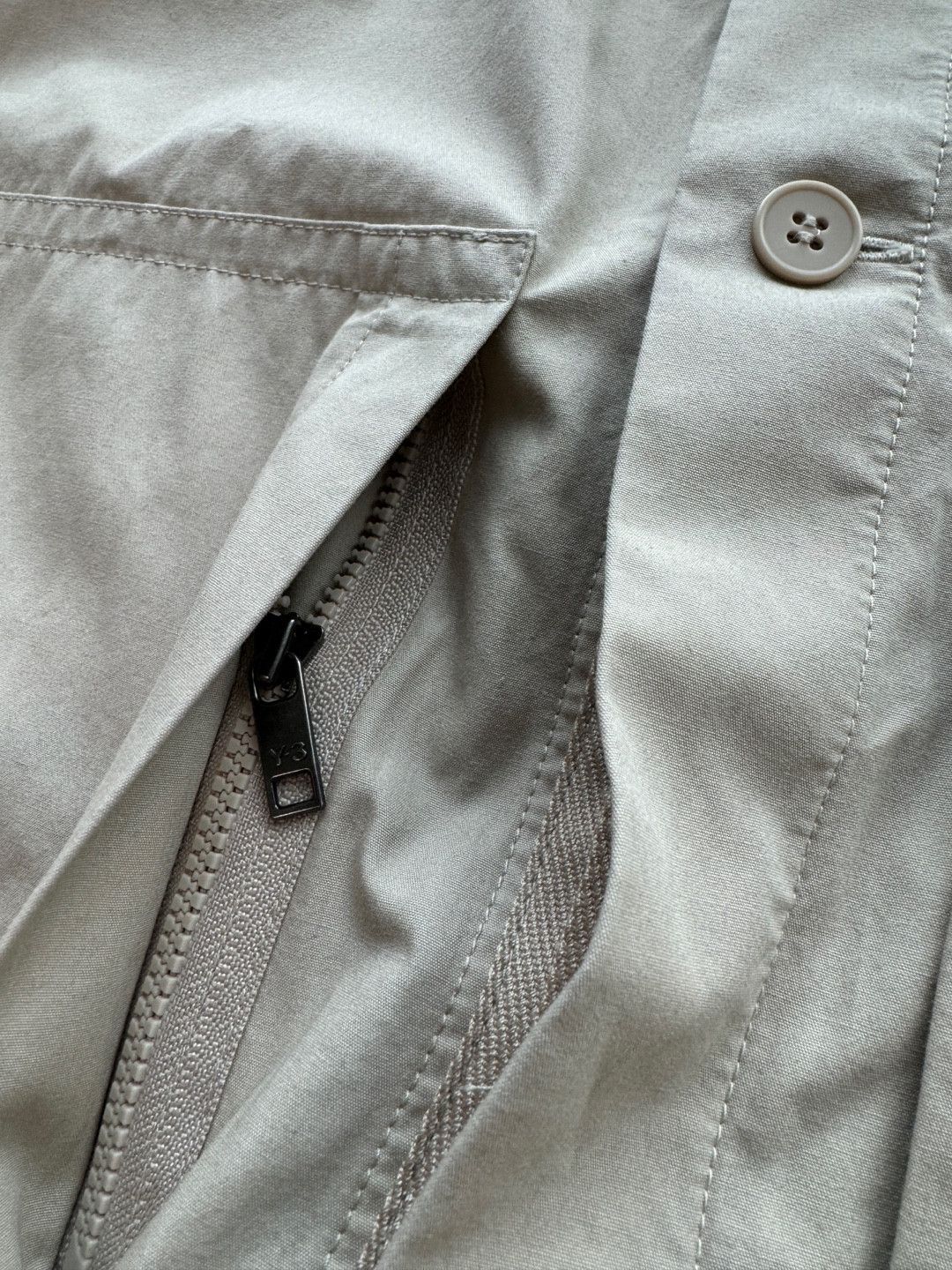 Y-3 Y-3 Oversized Short Slevee Shirts Size US S / EU 44-46 / 1 - 13 Thumbnail