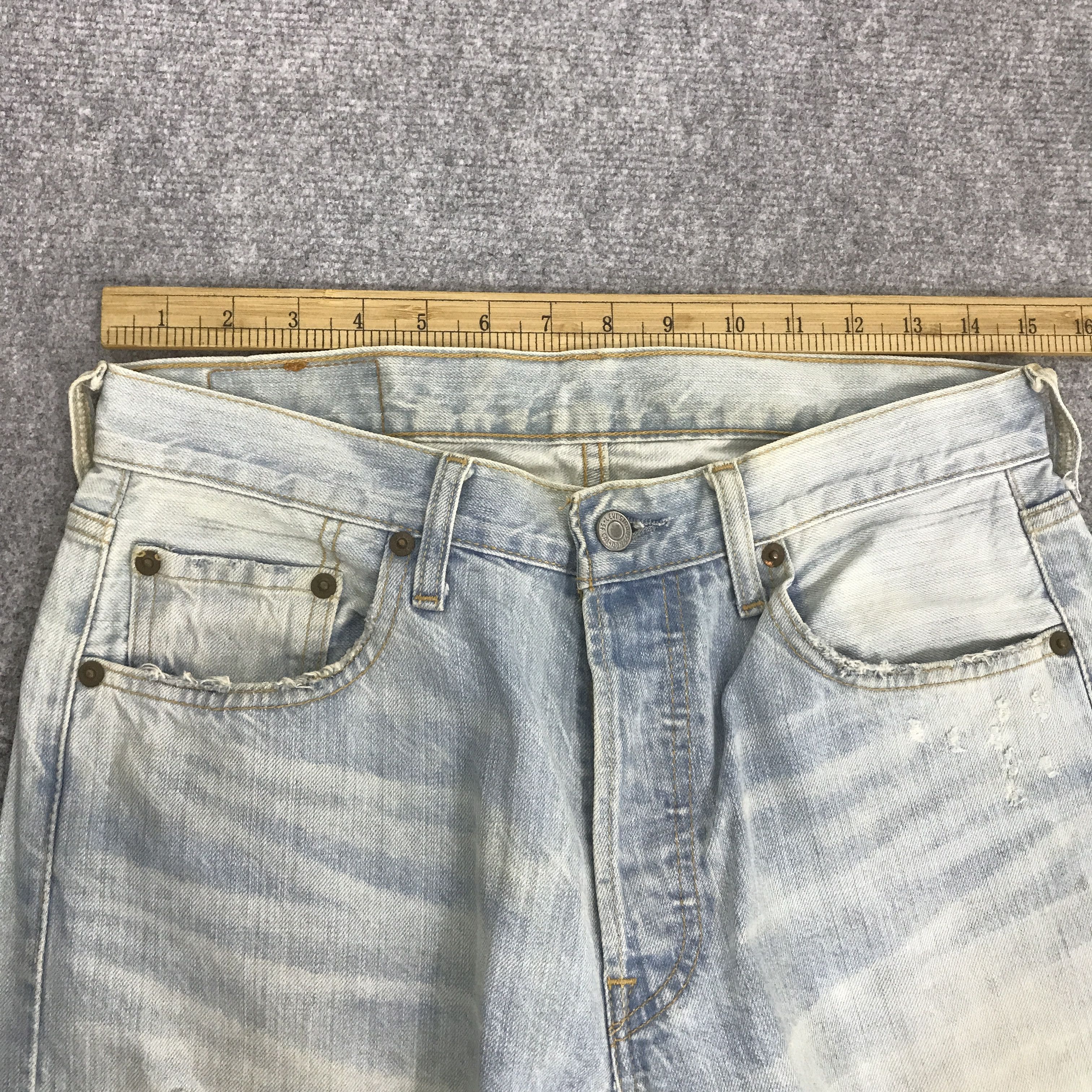 Levi's Vintage Clothing LEVI'S DENIM LIGHT WASH DENIM PANTS K74B6 Size US 30 / EU 46 - 8 Thumbnail