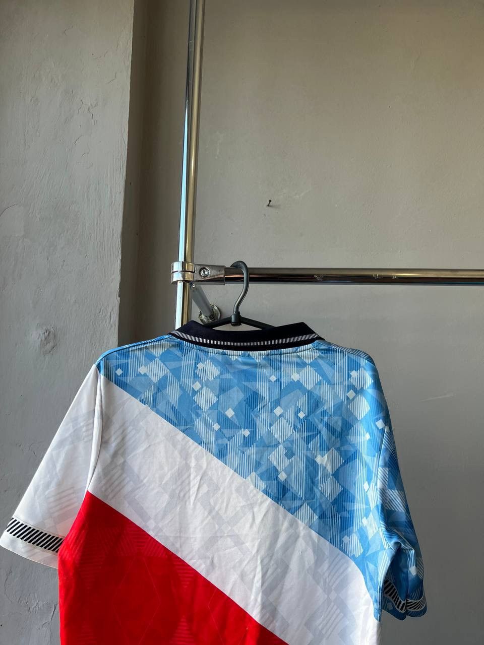 Sports Specialties 1990/92 ENGLAND TEAM SCORE DRAW REMAKE SOCCER JERSEY SHIRT M Size US M / EU 48-50 / 2 - 14 Thumbnail