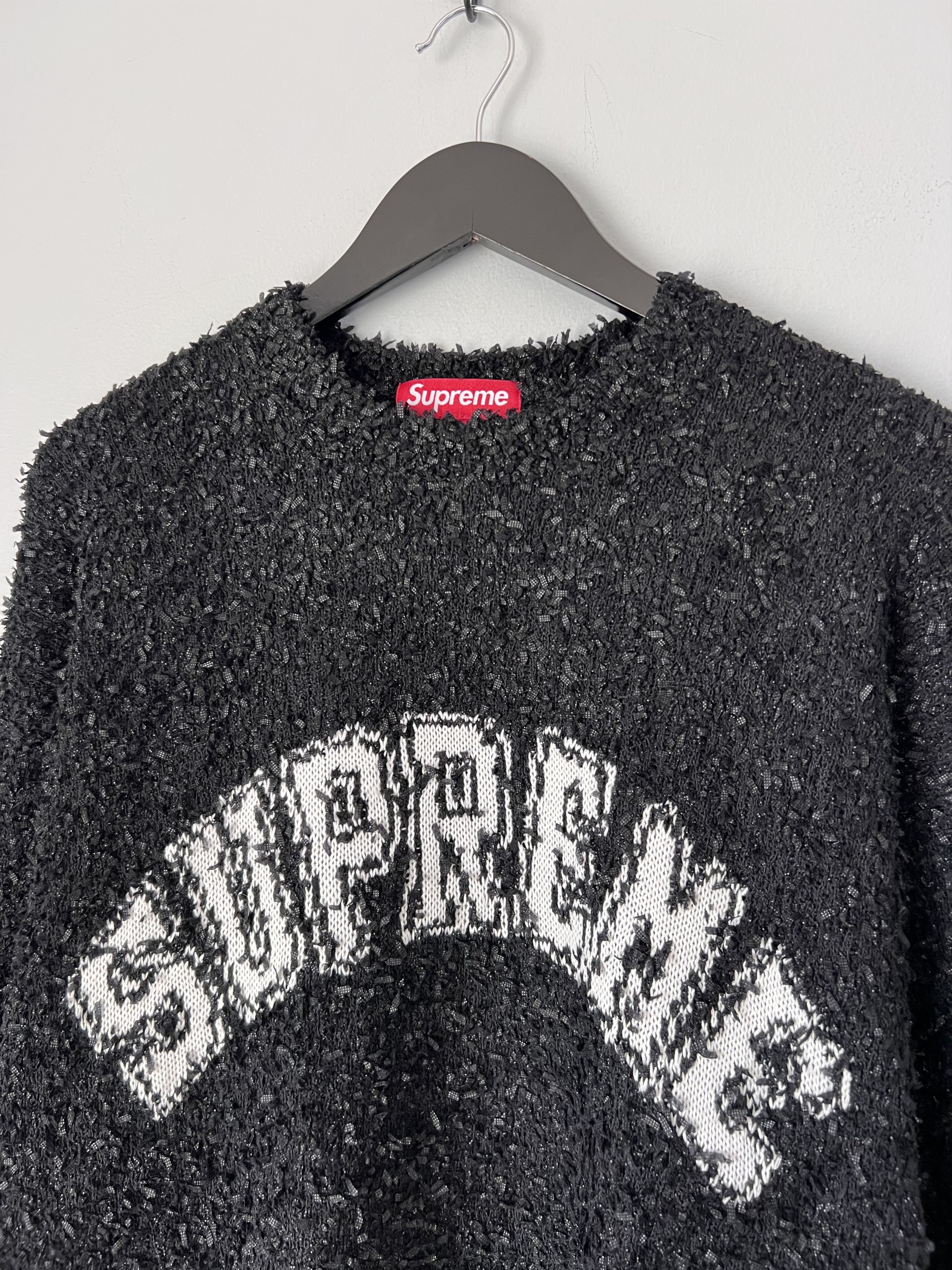Supreme Textured Arc Sweater black