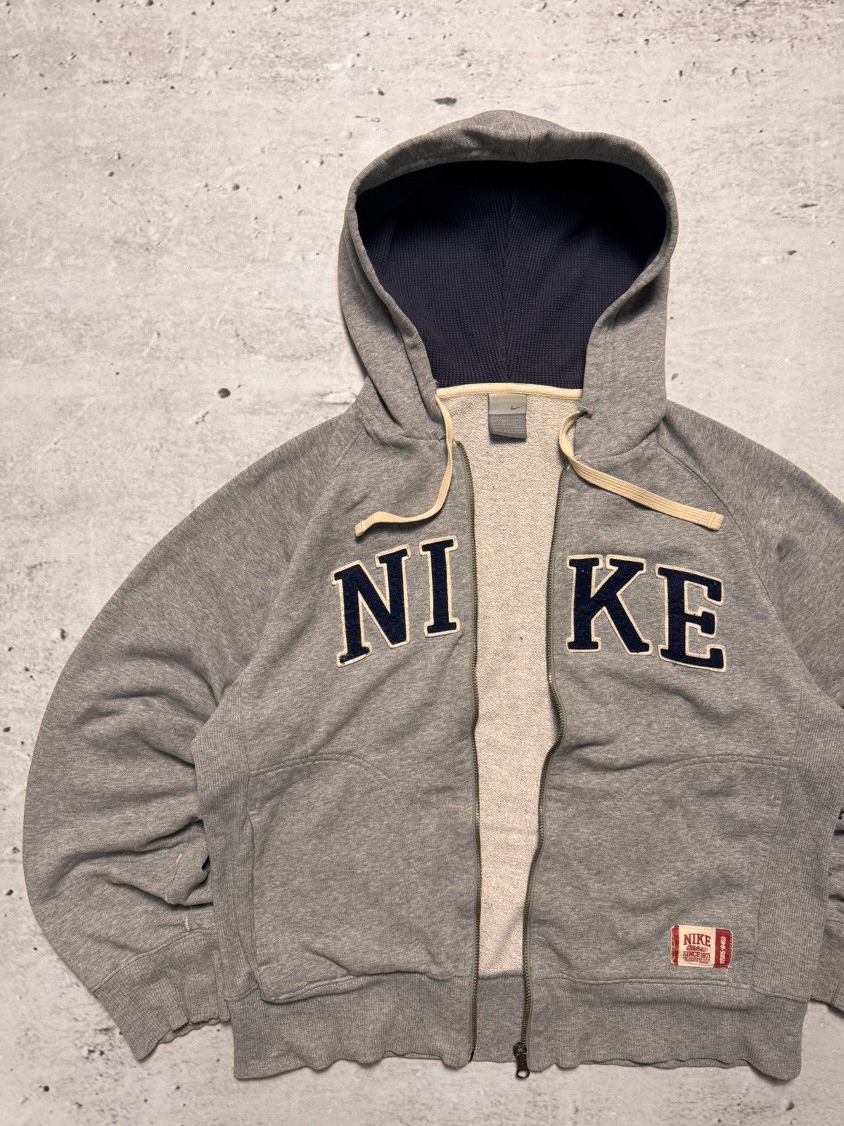 Nike × Vintage NIKE VINTAGE CENTER LOGO OVERSIZE BOXY ZIP HOODIE Size US S / EU 44-46 / 1 - 2 Thumbnail