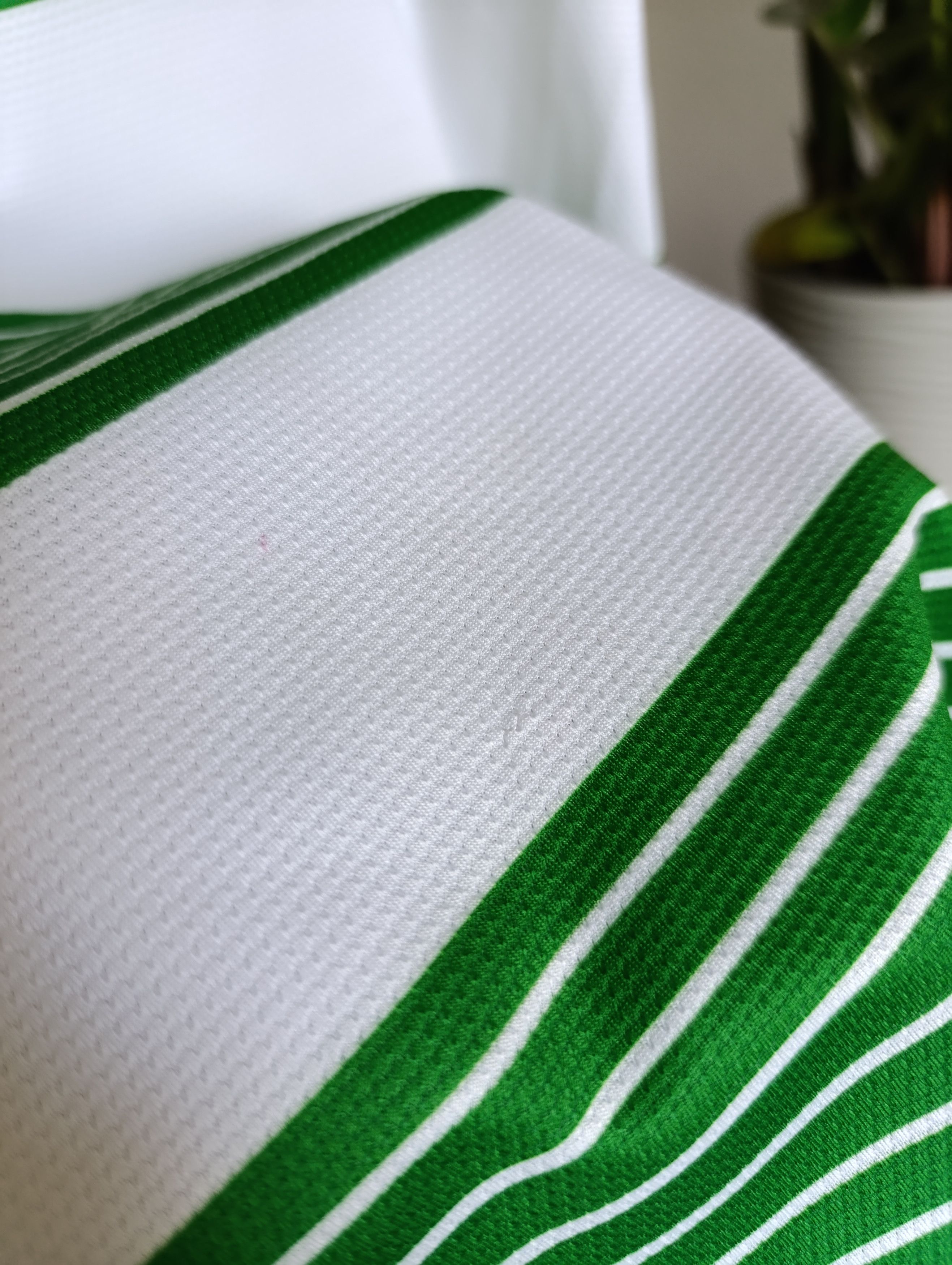 Nike NIKE CELTIC 2013 2015 HOME SHIRT FOOTBALL SOCCER JERSEY Size US S / EU 44-46 / 1 - 7 Thumbnail