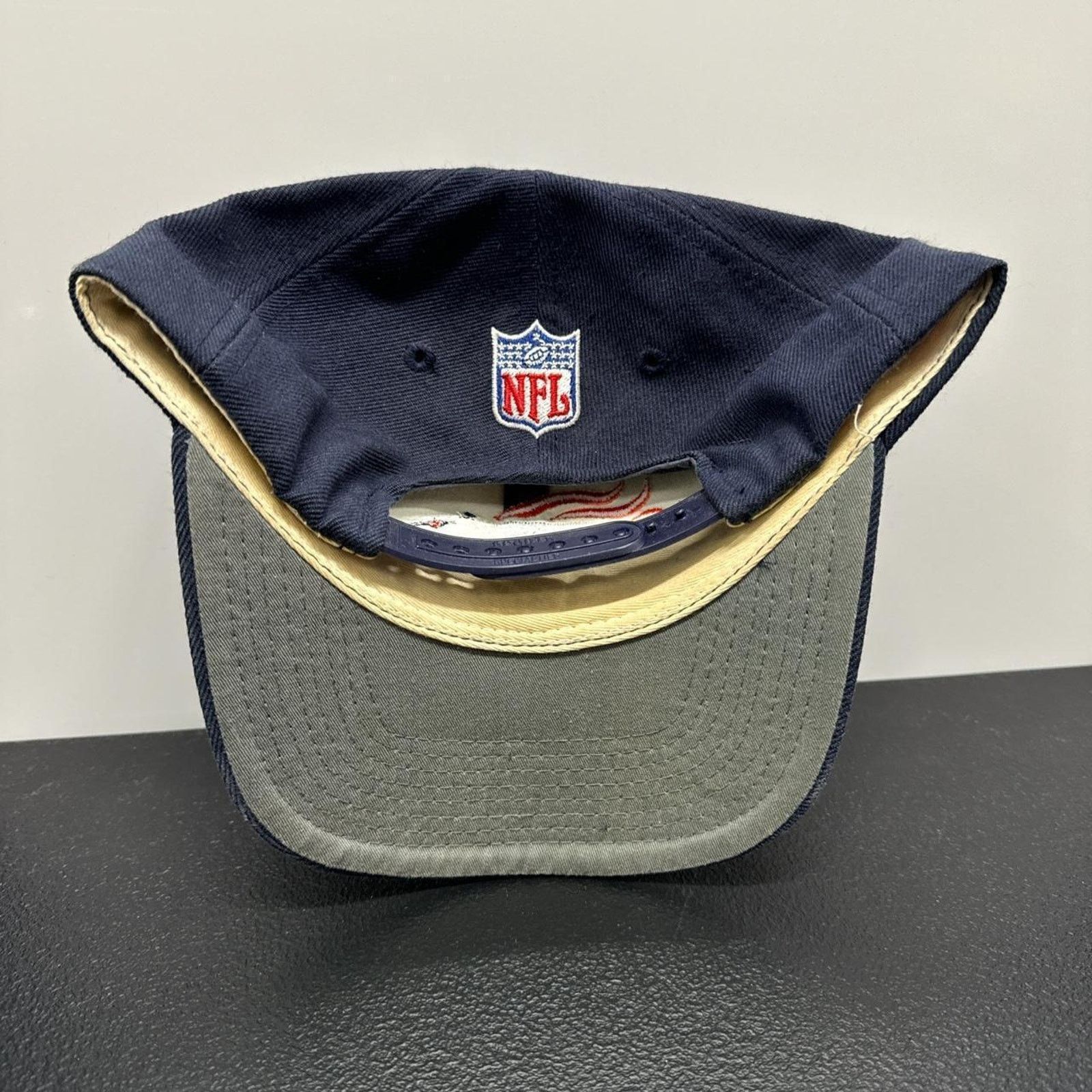 Vintage Sports Specialties Denver Broncos Pro Line Vintage SnapBack Size ONE SIZE - 3 Thumbnail