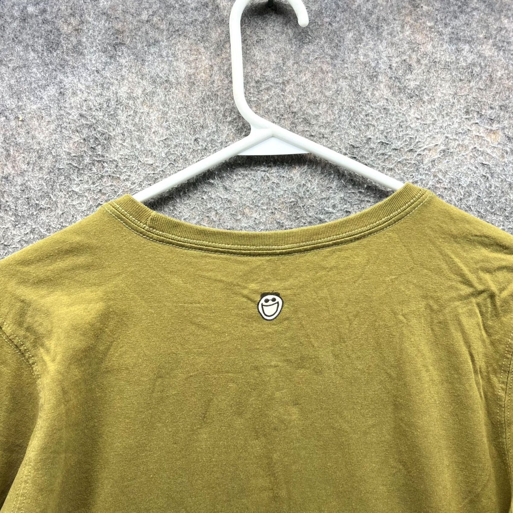 Life is Good Life is Good Shirt Womens Medium Green All We Need Heart Graphic Long Sleeve Top Size M / US 6-8 / IT 42-44 - 5 Thumbnail