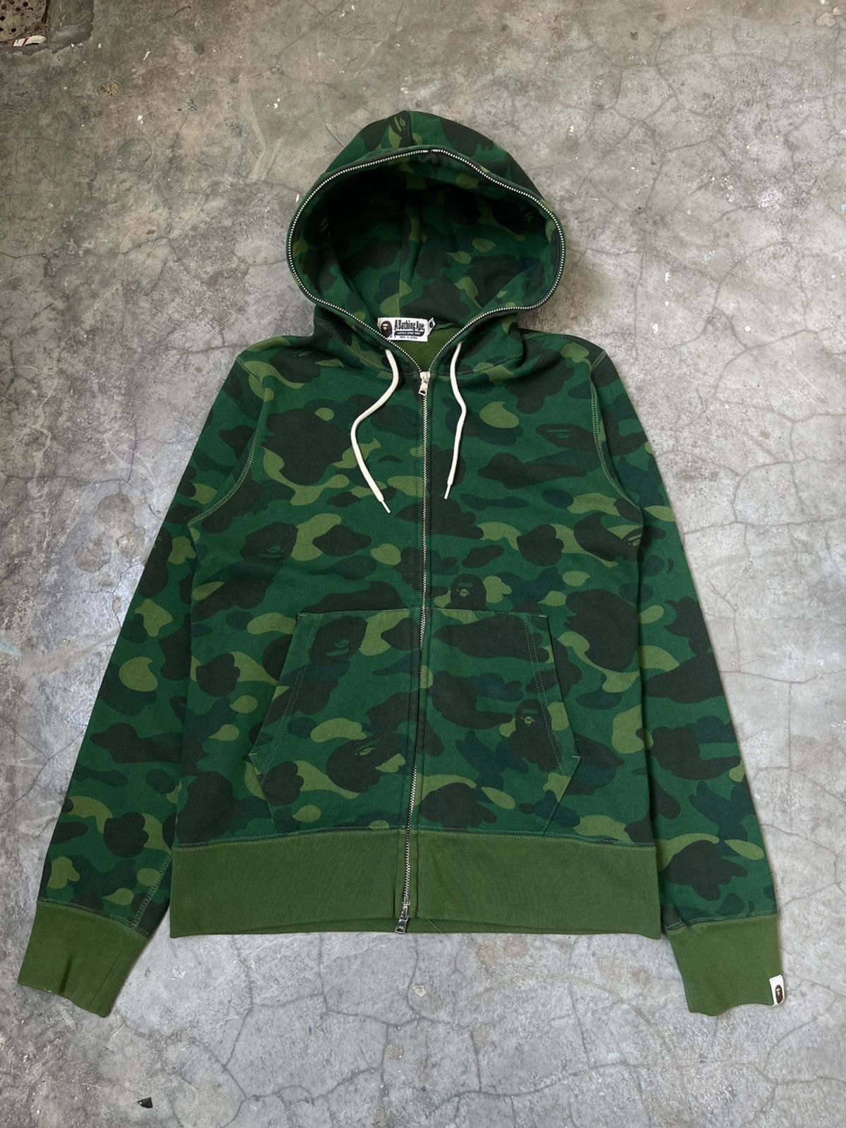 Bape Bape Green Shibuya Camo Full Zip Hoodie Size US M / EU 48-50 / 2 - 1 Thumbnail