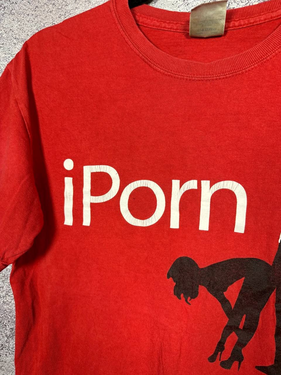 Gildan IPORN Pornstar Gildan Sexy Girl Red T-Shirt Medium Size US M / EU 48-50 / 2 - 6 Thumbnail
