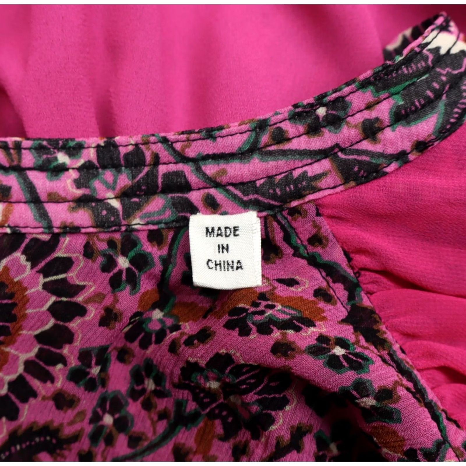 Vintage A.L.C Mini Dress Silk Sari 100% Silk Pink Black Long Sleeve V-Neck Zip Party/Cocktail Casual Sz 4 Womens Size S / US 4 / IT 40 - 6 Thumbnail