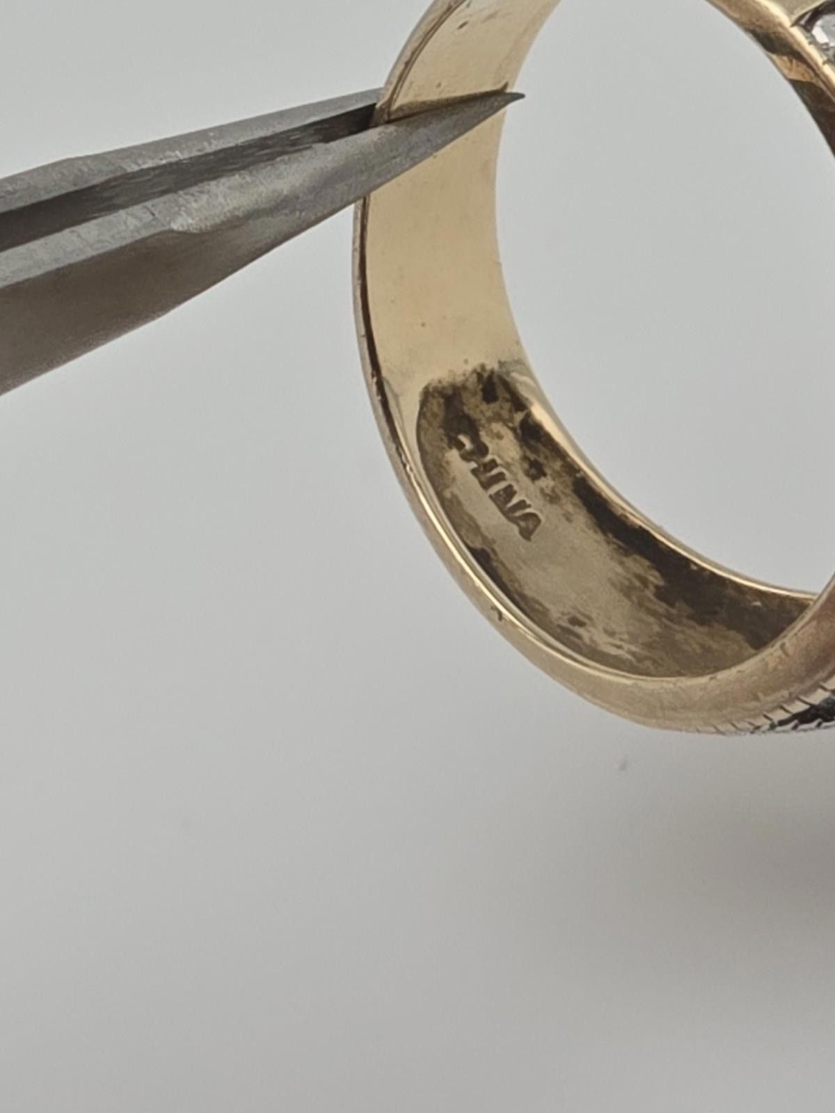 The Unbranded Brand Size 10 Vermeil Silver Ring w/ 5 Diamond Accents Gold Plated Size ONE SIZE - 4 Thumbnail